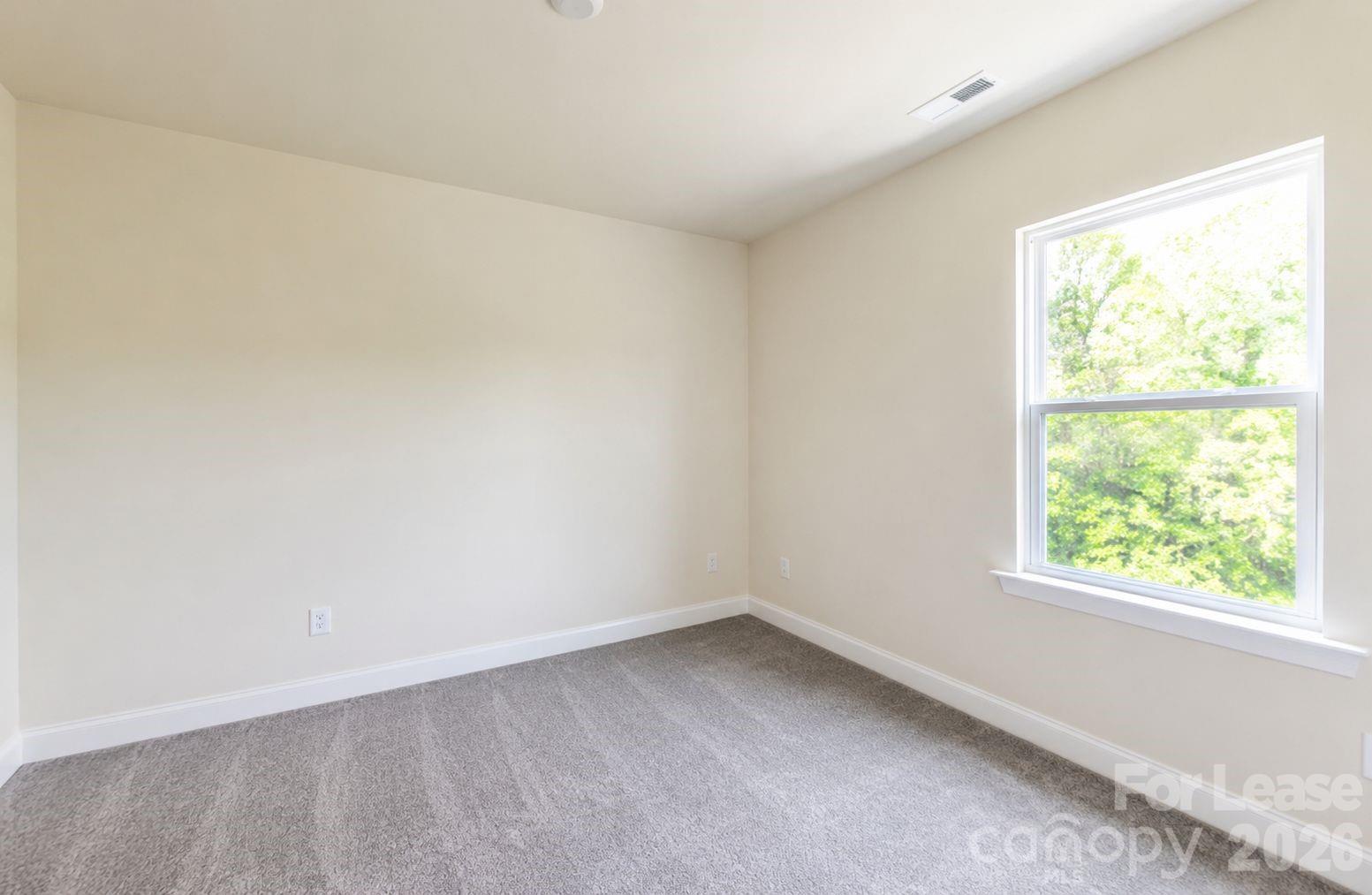 104 Kentmore Drive Property Photo 16
