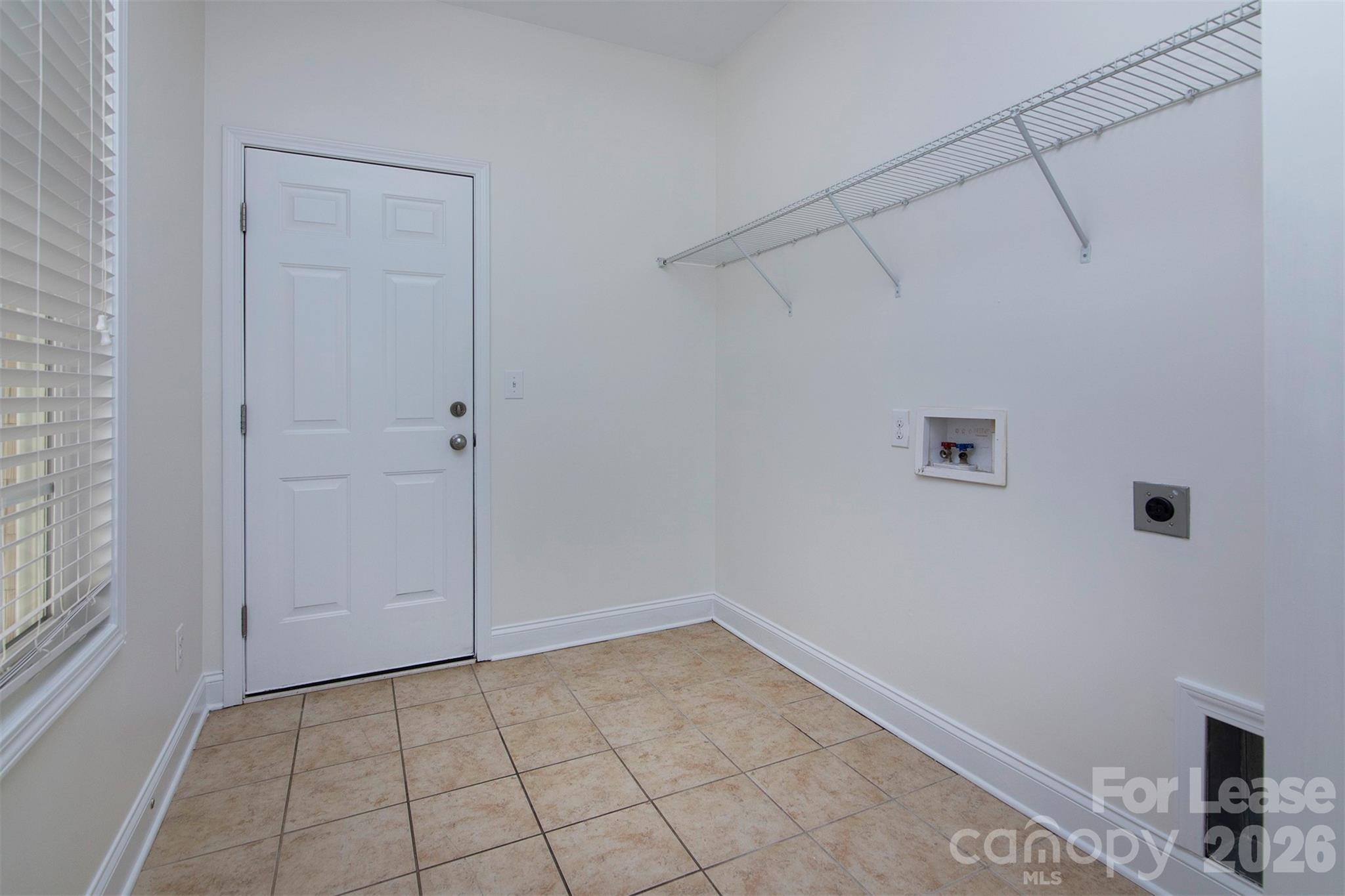 2231 Eversham Drive Property Photo 18