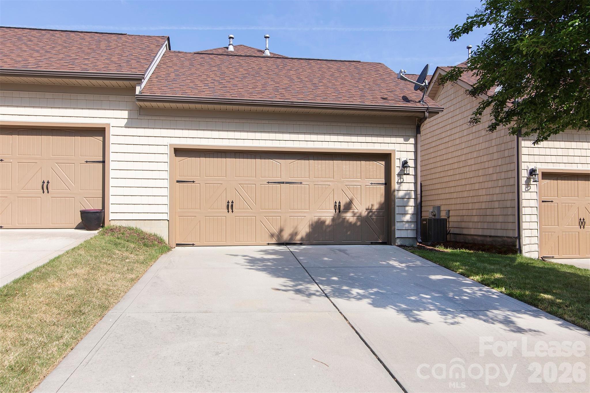 2231 Eversham Drive Property Photo 24