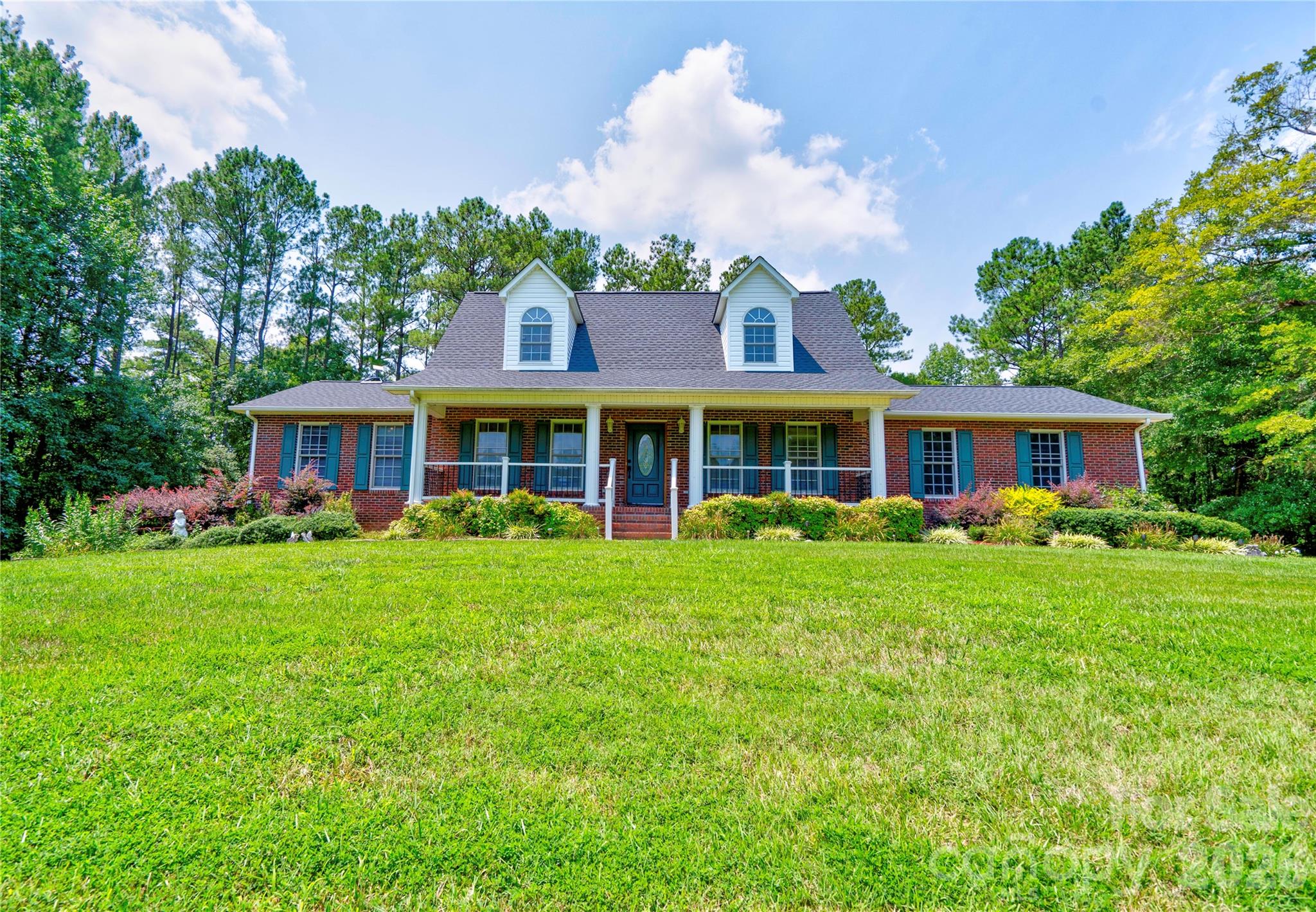 189 Hazelhurst Lane Property Photo 1
