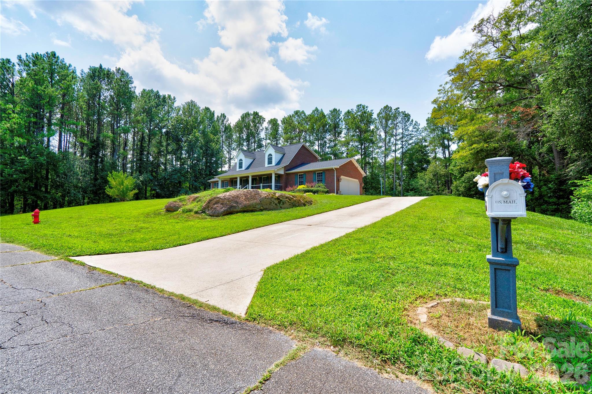 189 Hazelhurst Lane Property Photo 3