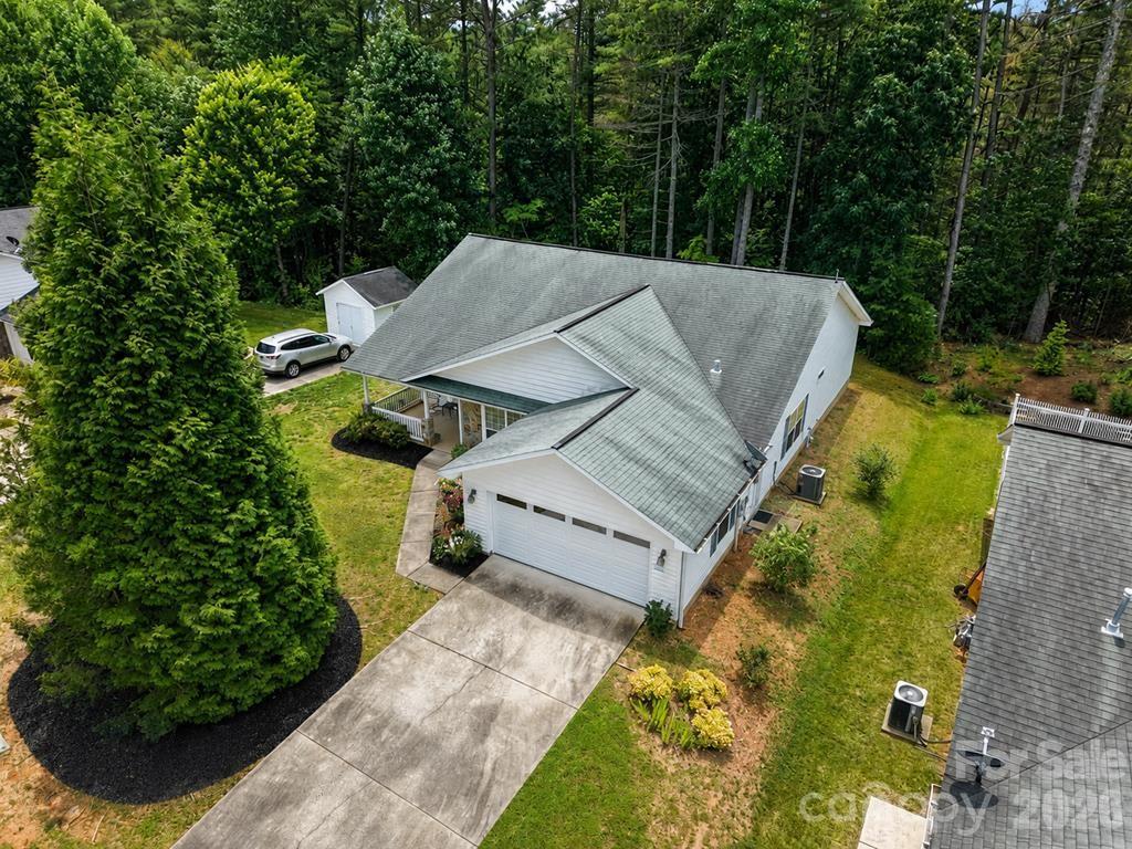 17 Coventry Circle Property Photo 4