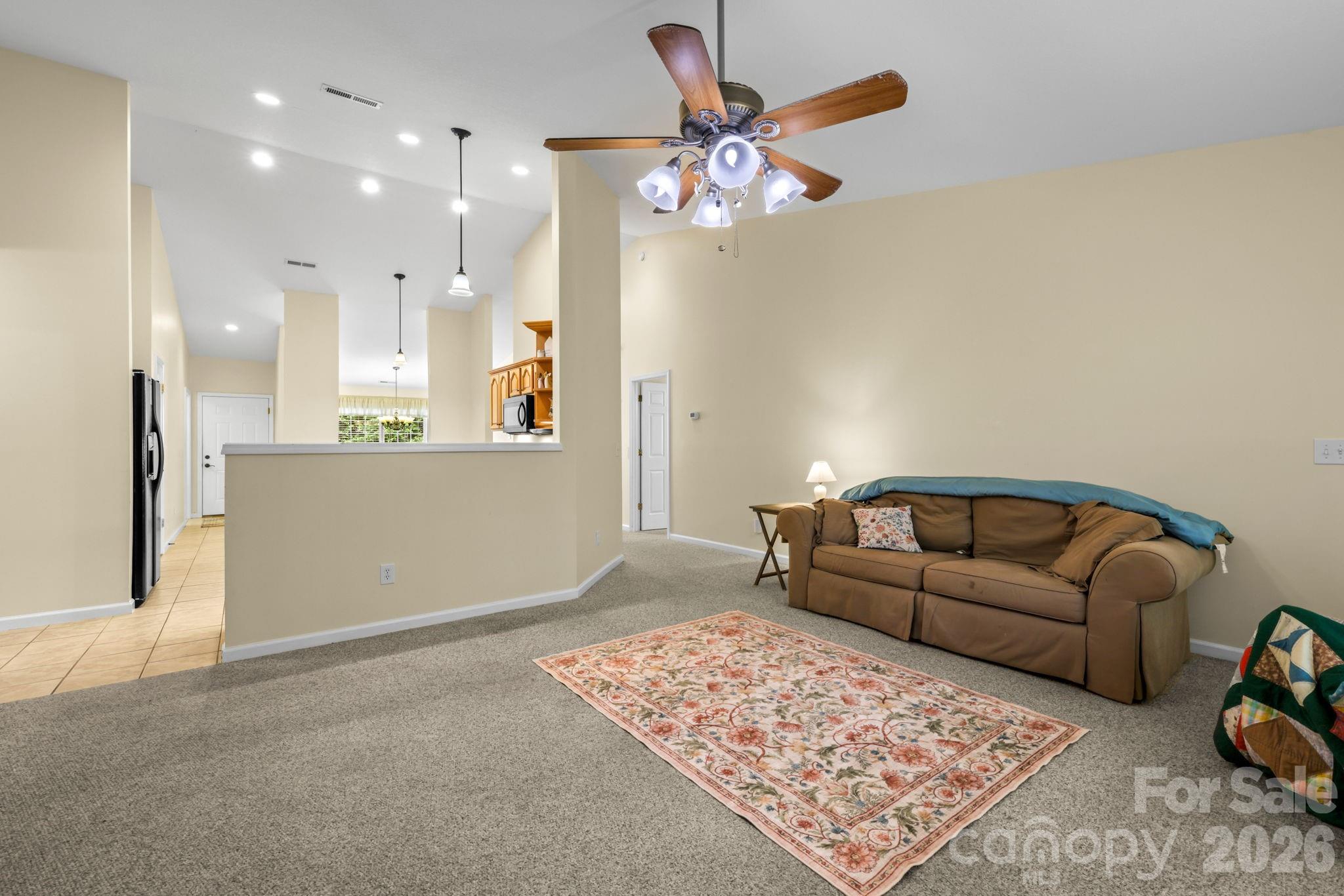 17 Coventry Circle Property Photo 13