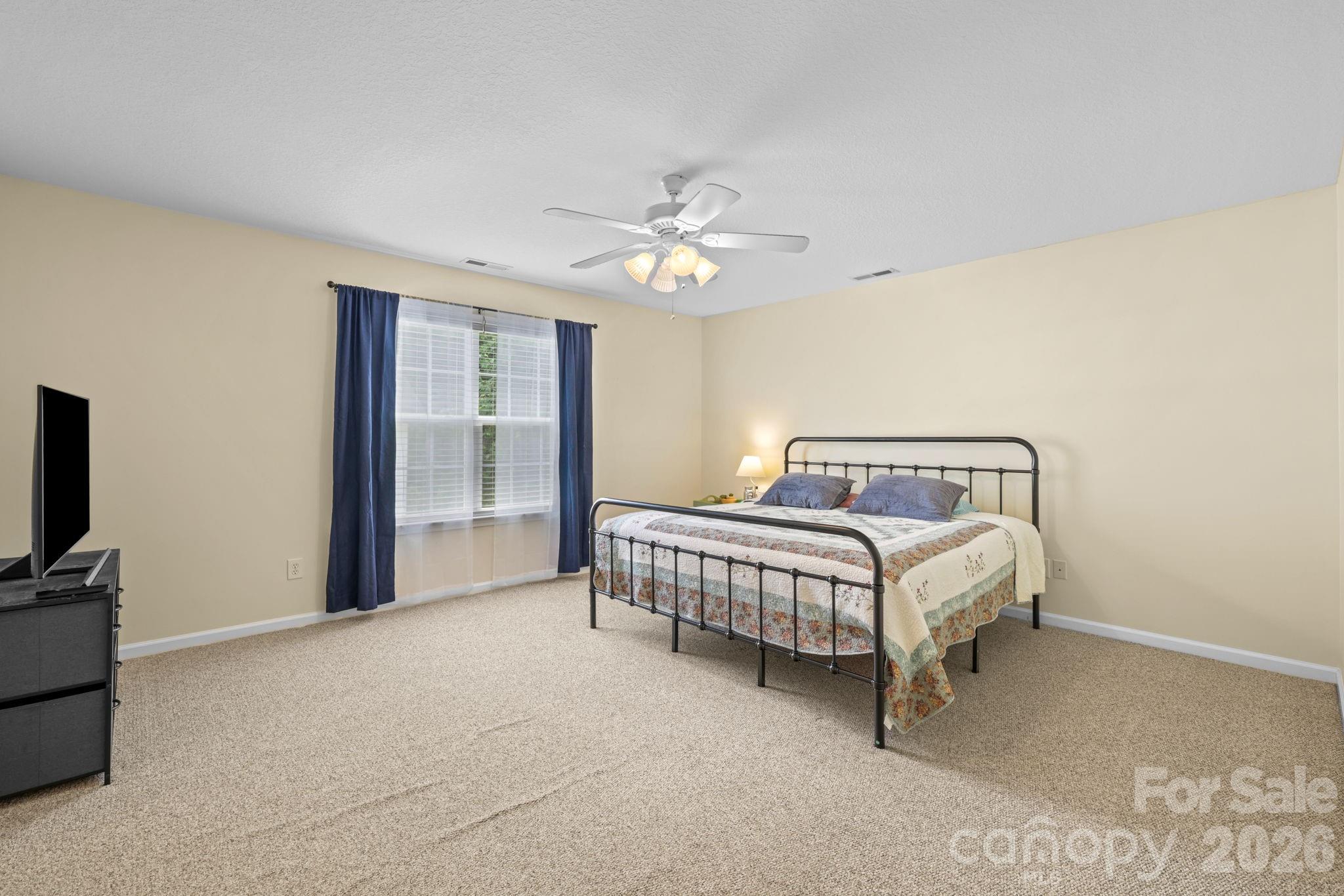 17 Coventry Circle Property Photo 15