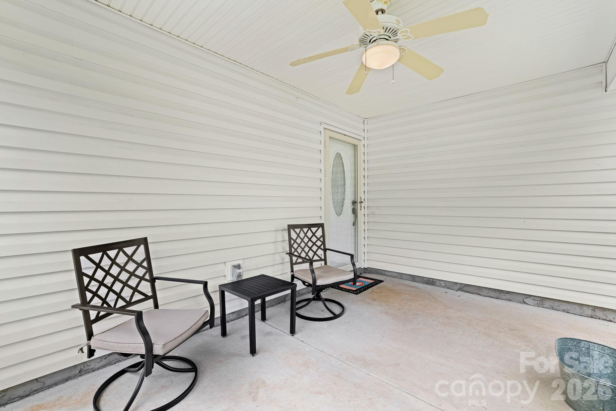 17 Coventry Circle Property Photo 27