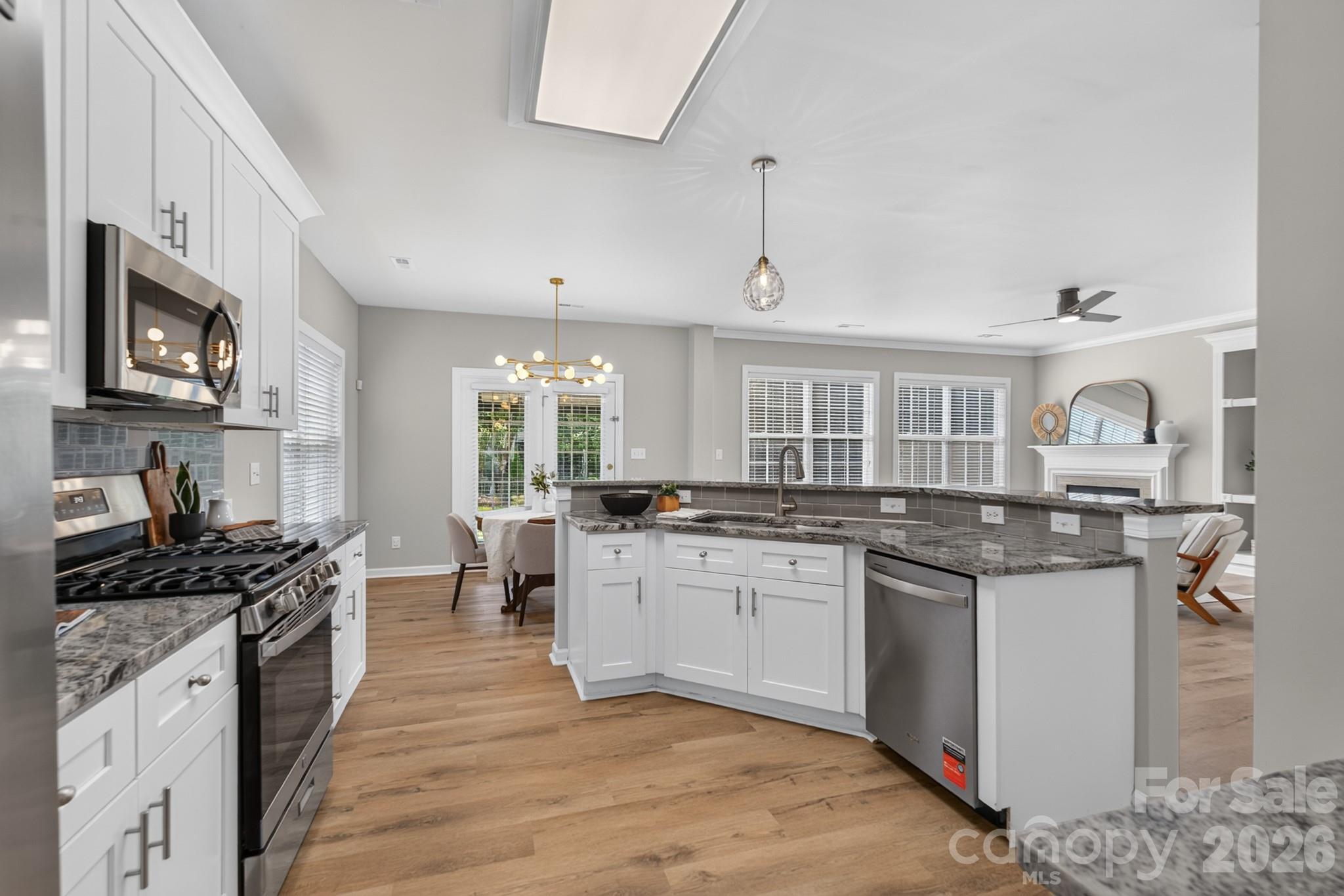 15611 Prescott Hill Avenue Property Photo 12