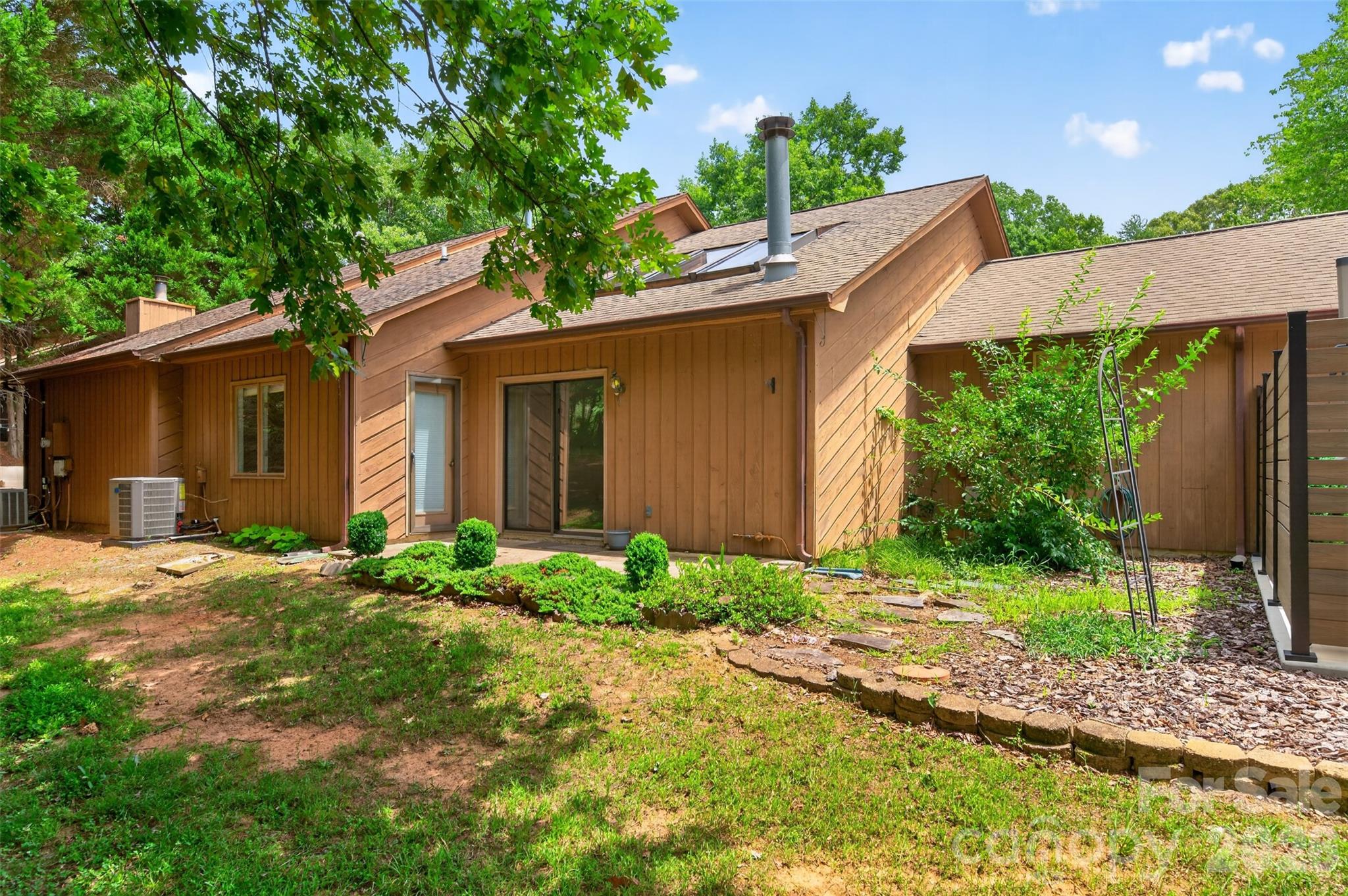 1736 12th Street Property Photo 8