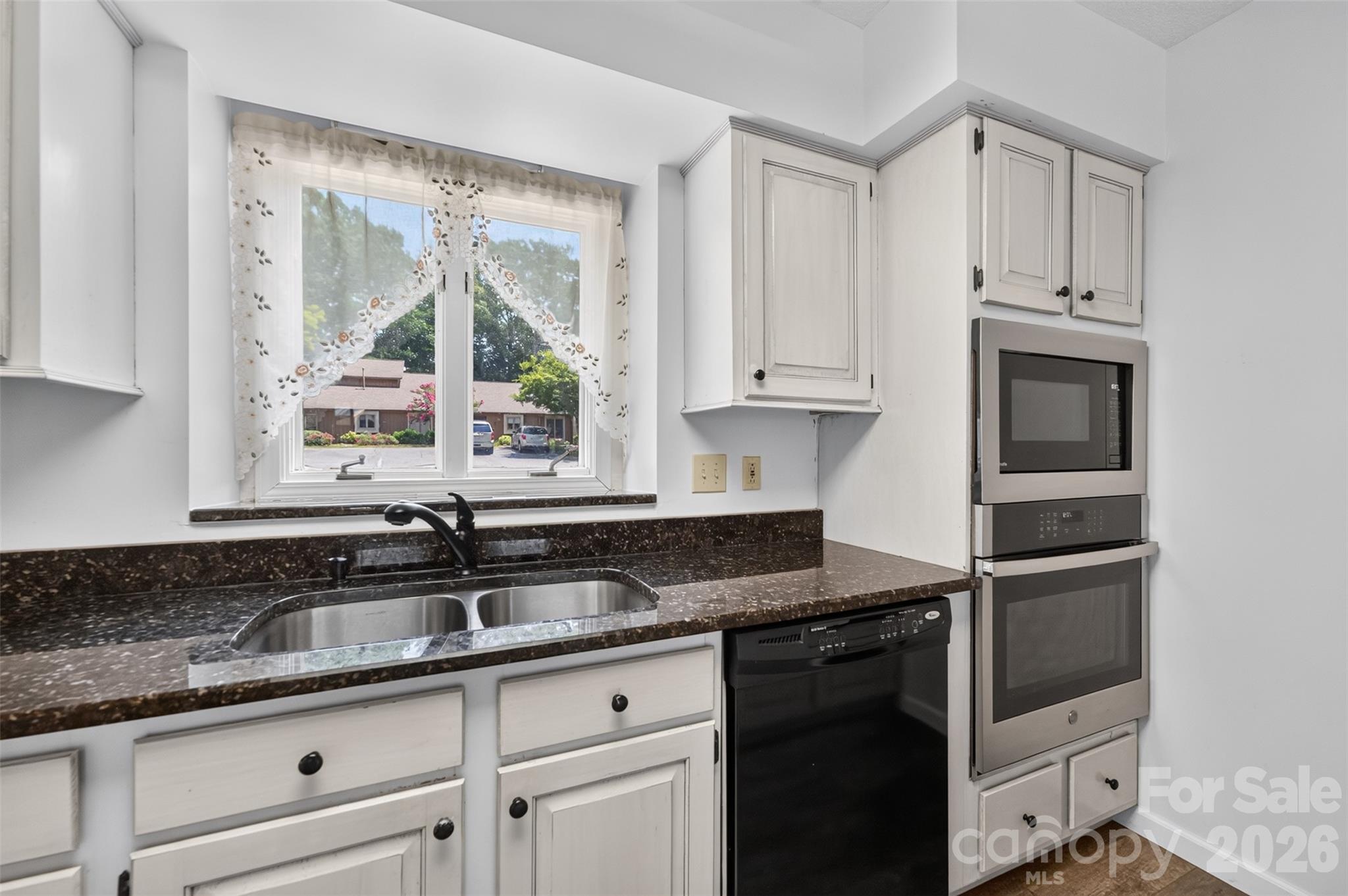 1736 12th Street Property Photo 24
