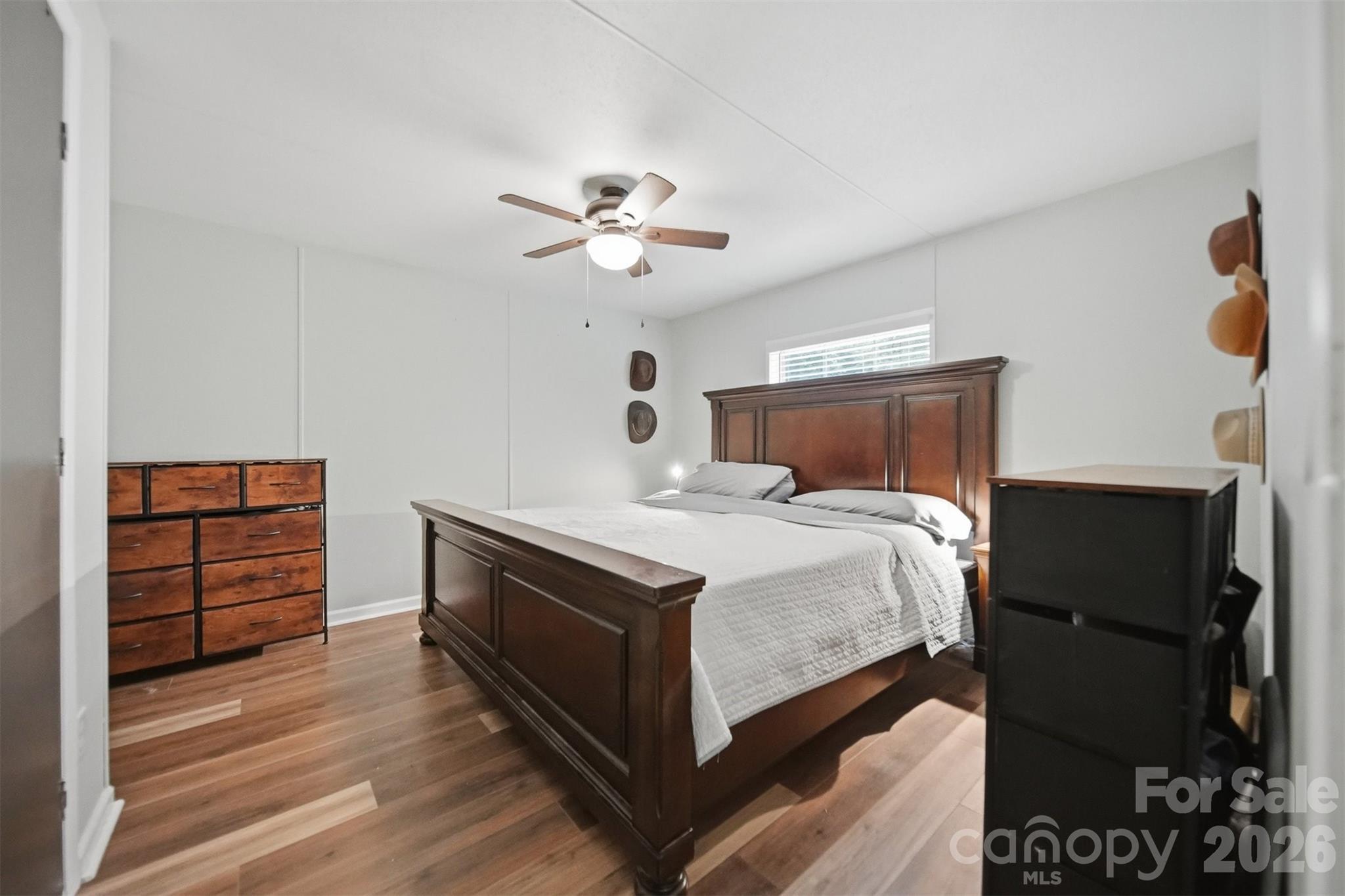 2932 Loop Road Property Photo 14