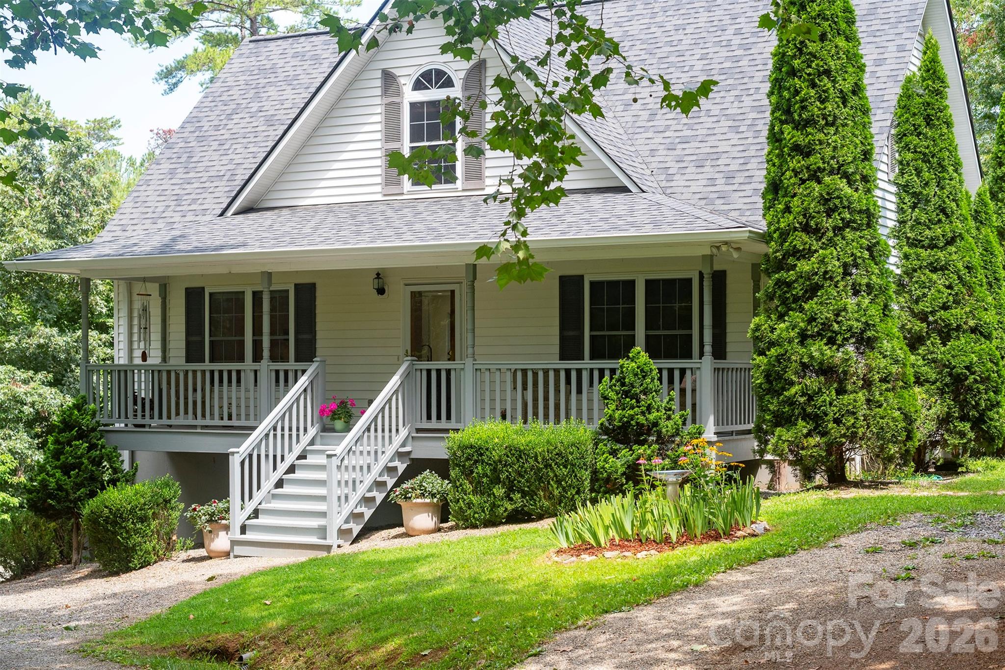 90 Pine Forest Drive Property Photo 1