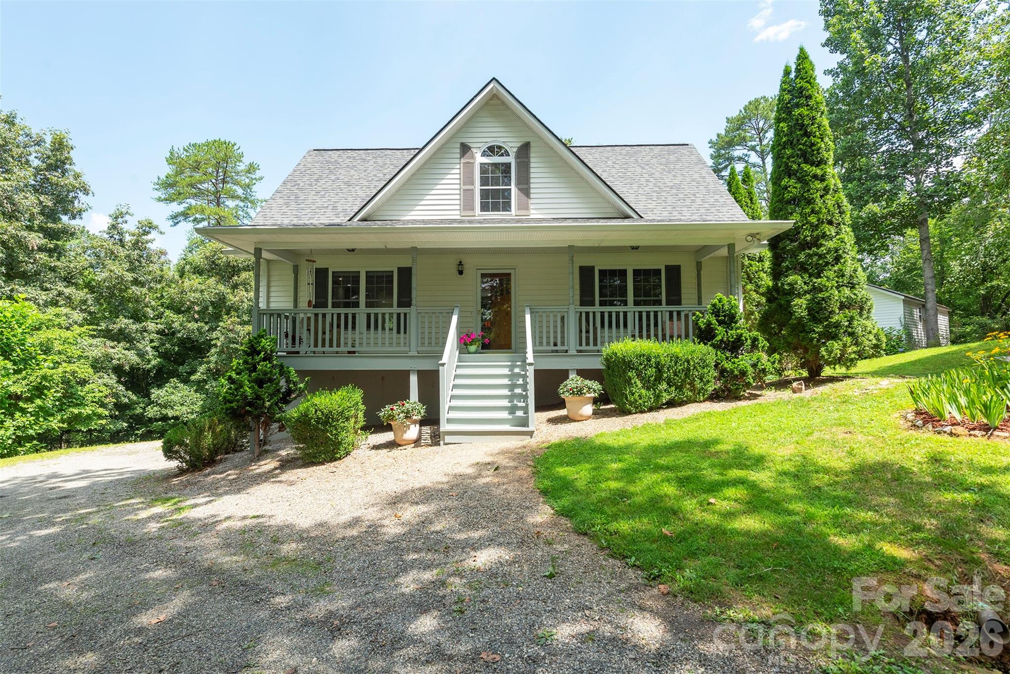 90 Pine Forest Drive Property Photo 2