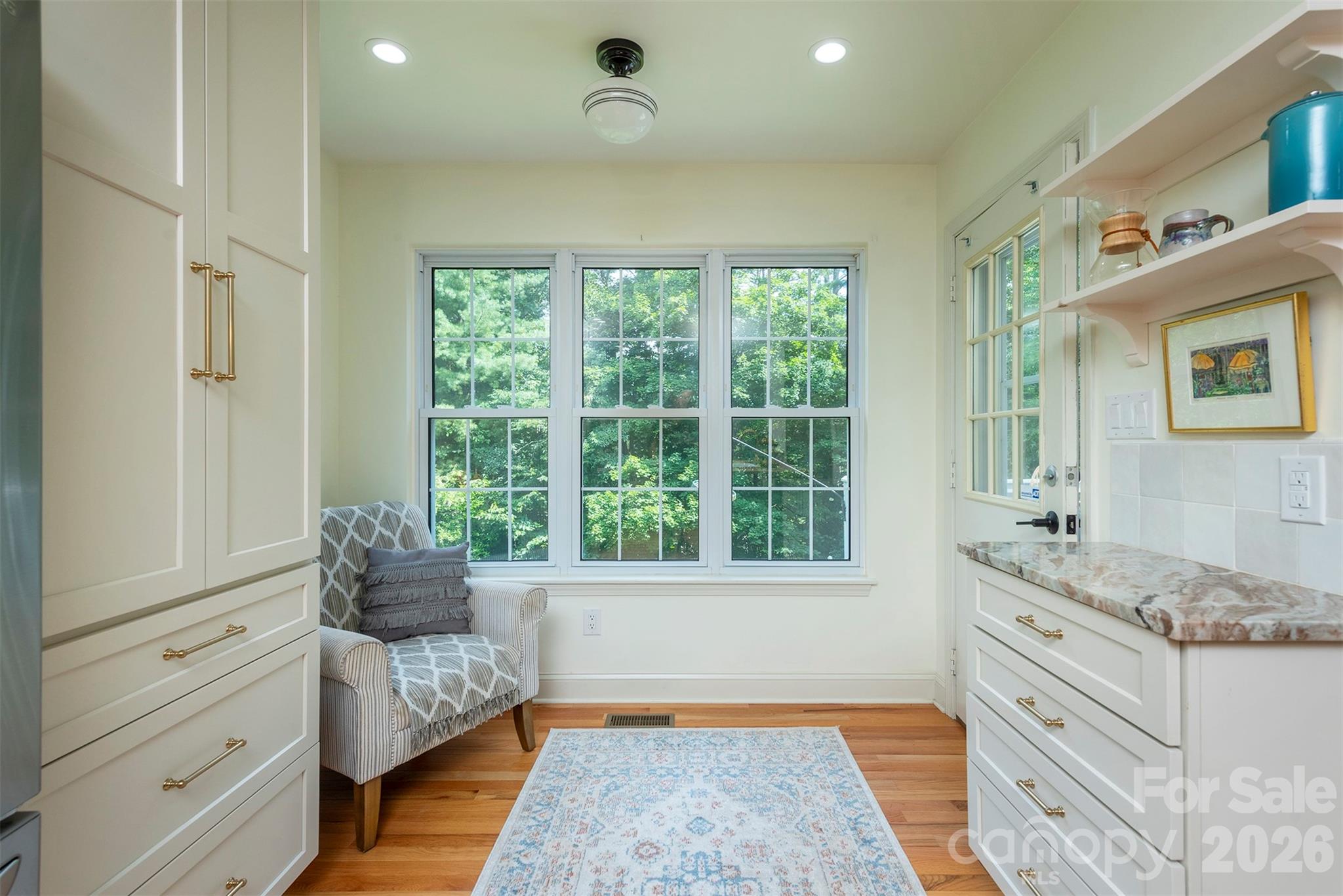 90 Pine Forest Drive Property Photo 12
