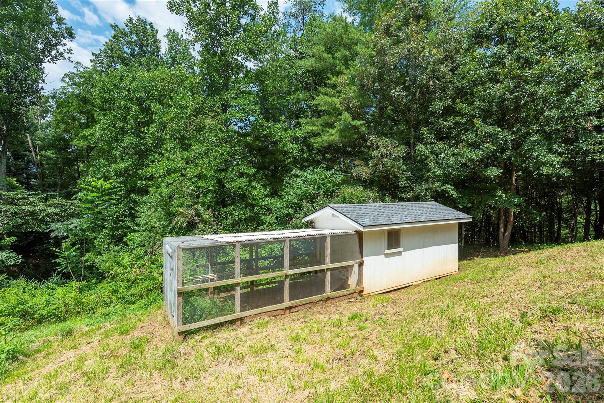 90 Pine Forest Drive Property Photo 42