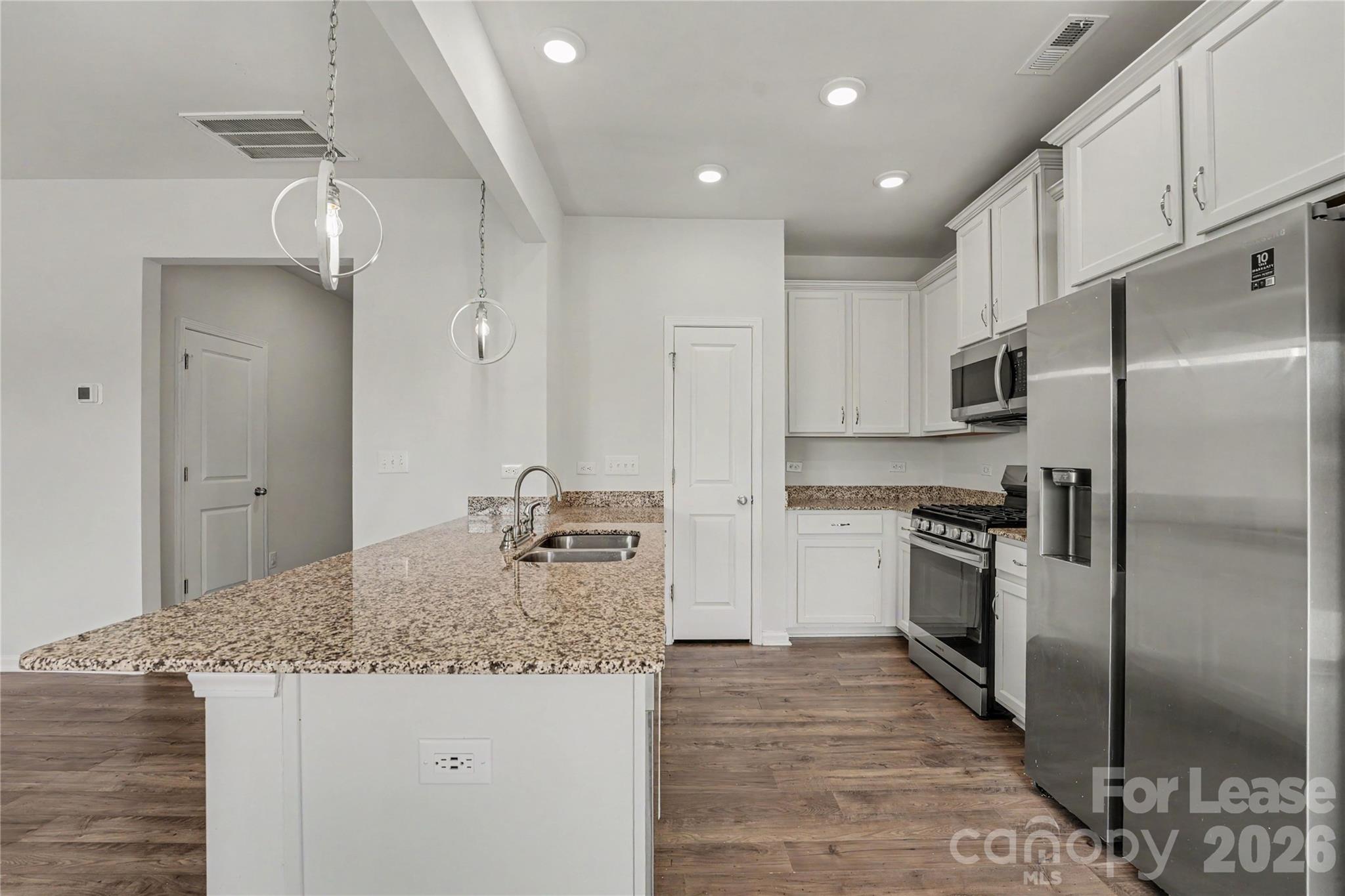 4407696 Property Photo 10