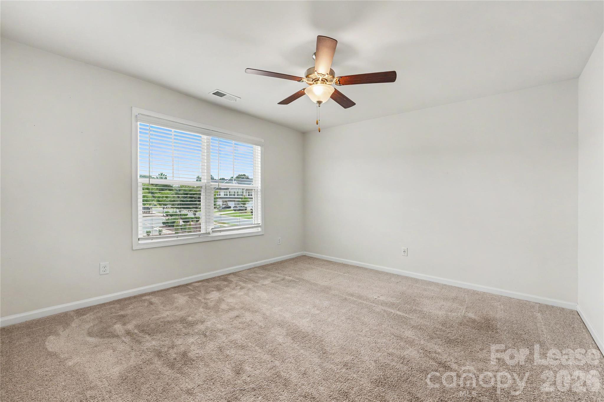 4407696 Property Photo 12