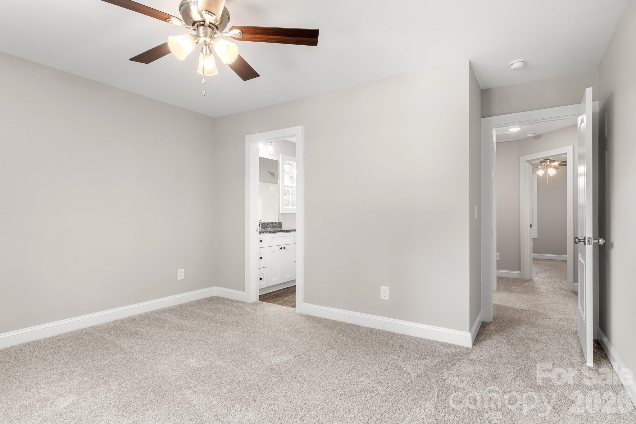 600 Sunderland Road Property Photo 31