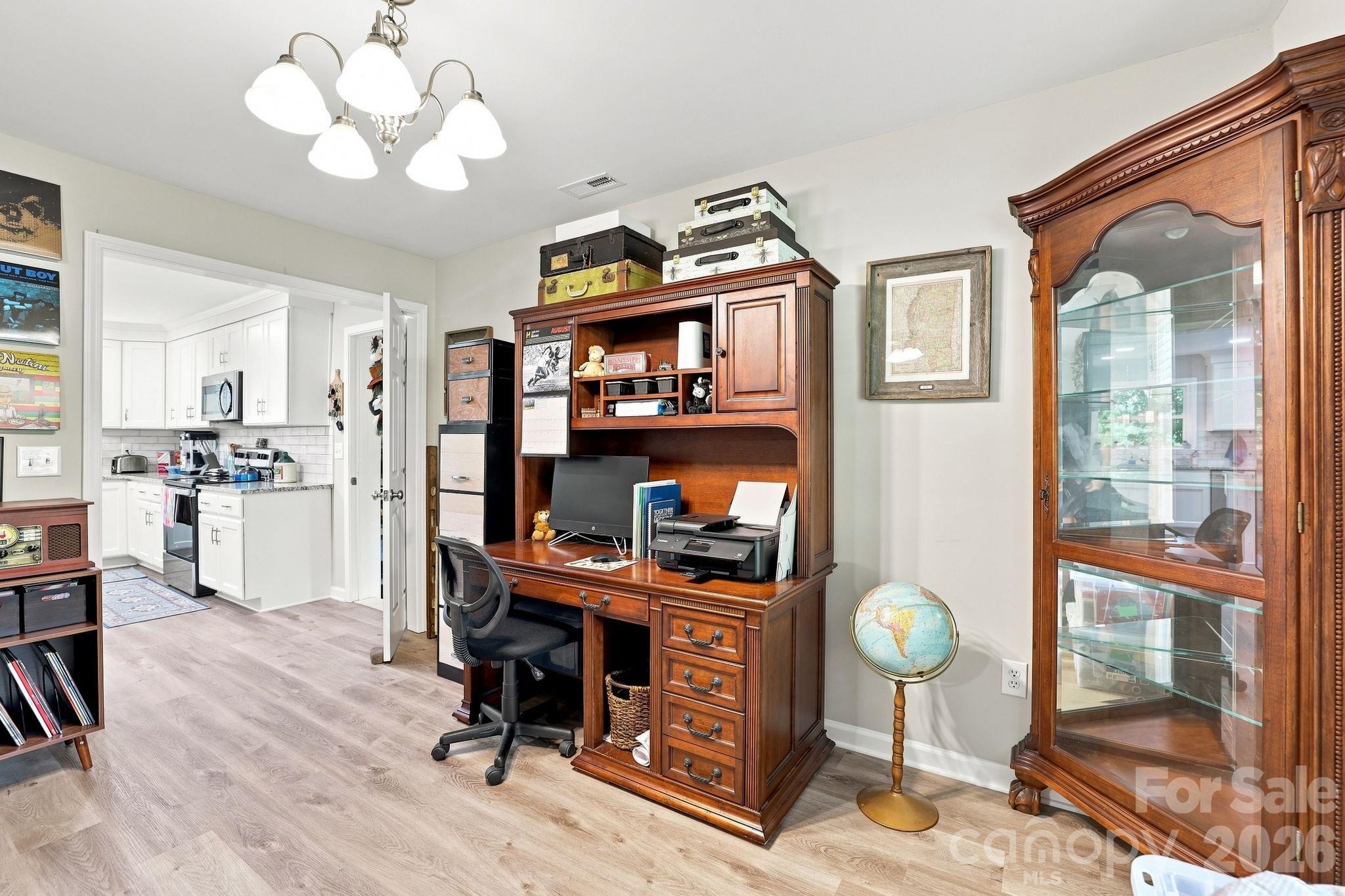 1053 Christopher Circle Property Photo 8