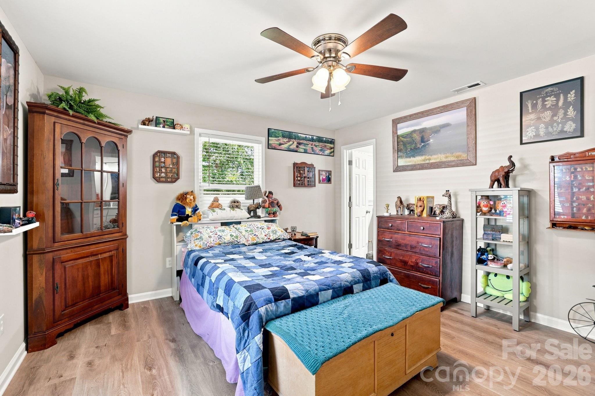 1053 Christopher Circle Property Photo 23