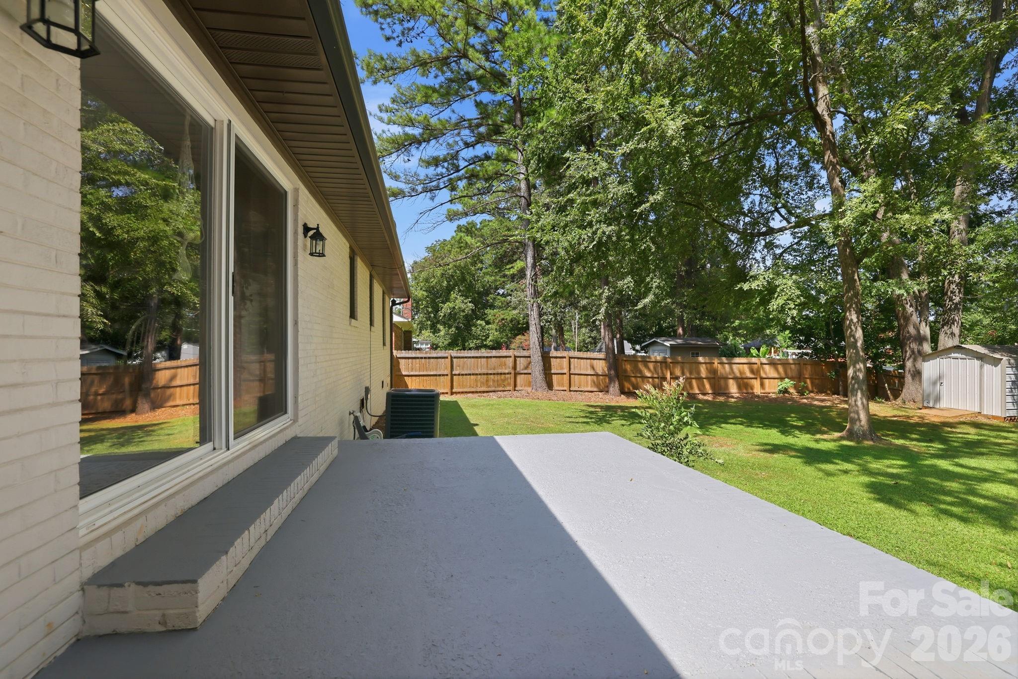 1053 Christopher Circle Property Photo 36