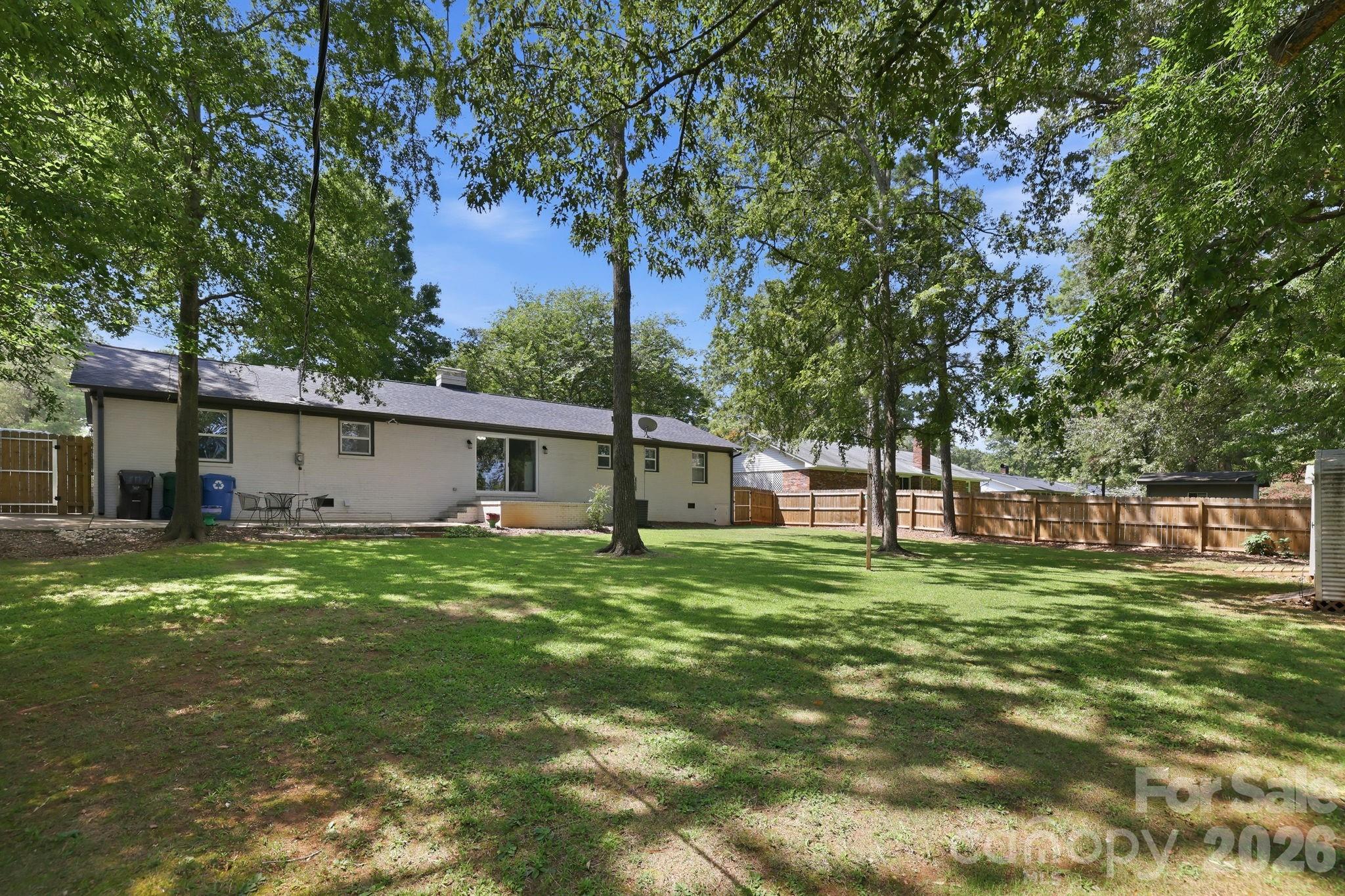 1053 Christopher Circle Property Photo 38