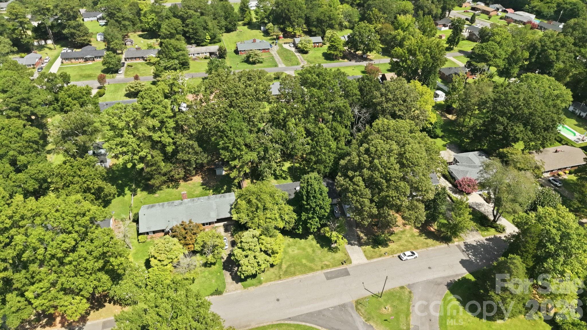 1053 Christopher Circle Property Photo 44