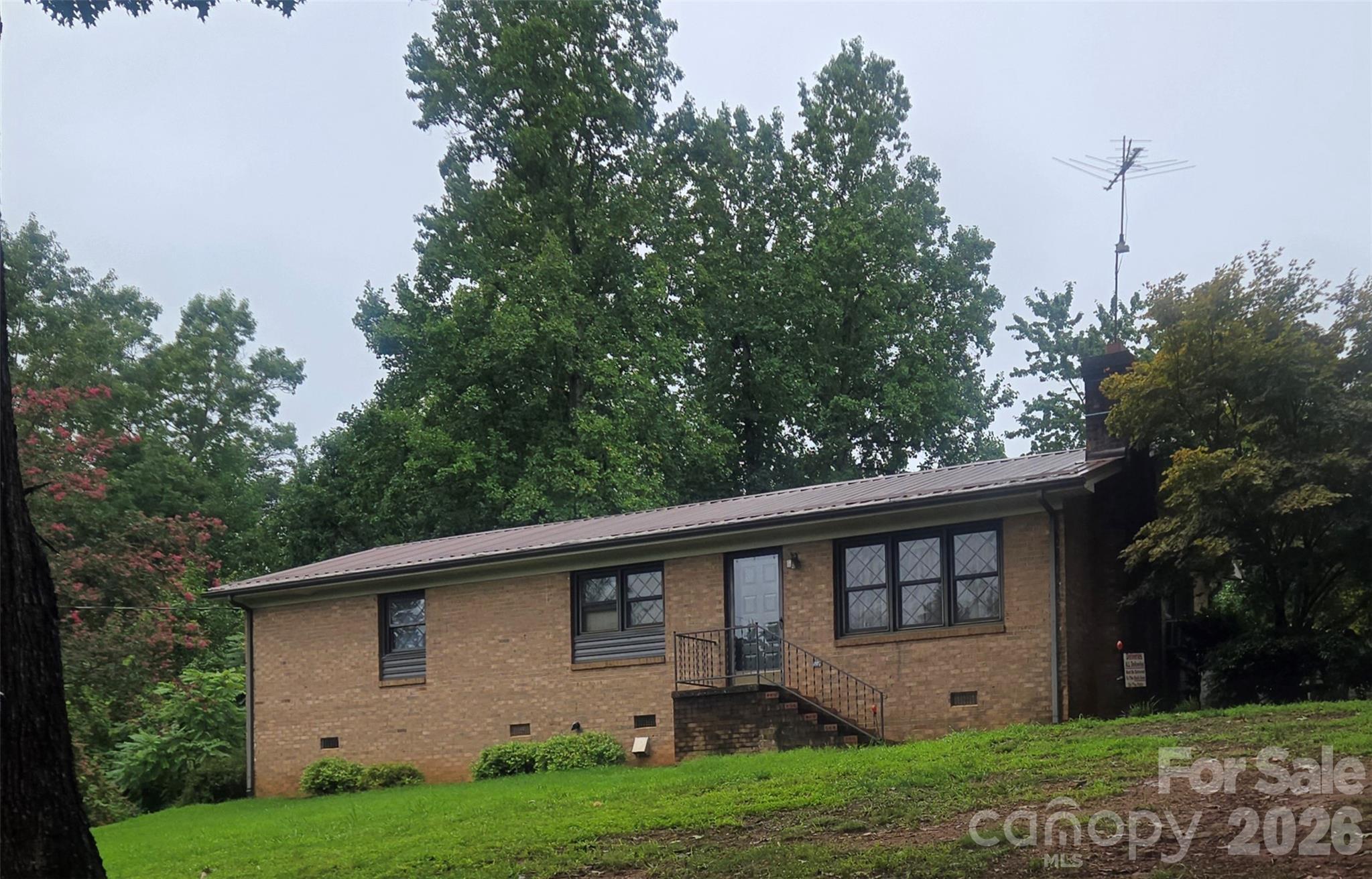 2734 Orchard Street Property Photo 1