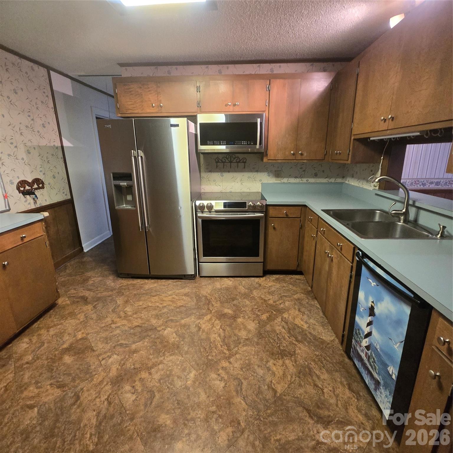 2734 Orchard Street Property Photo 9