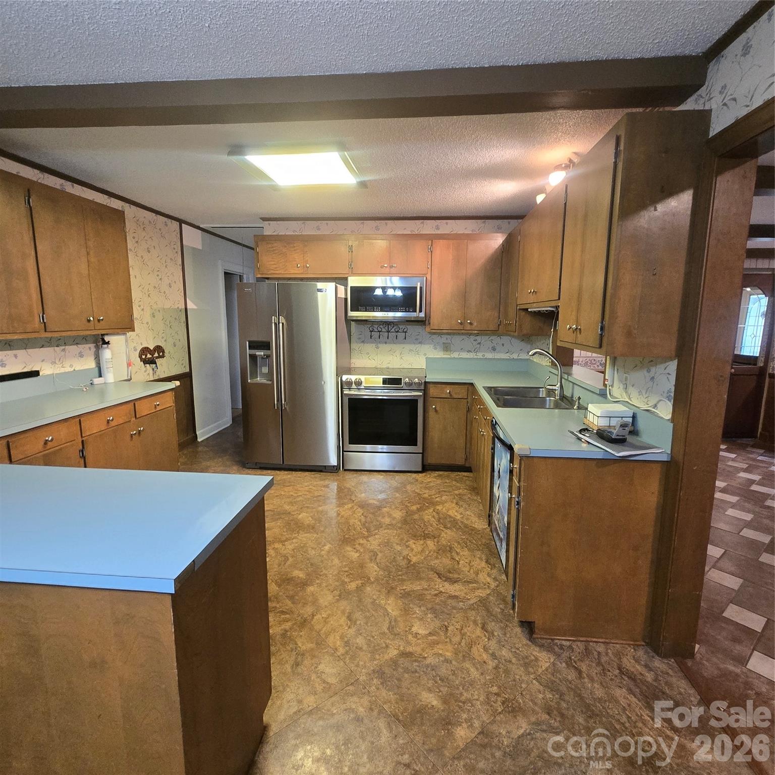 2734 Orchard Street Property Photo 10
