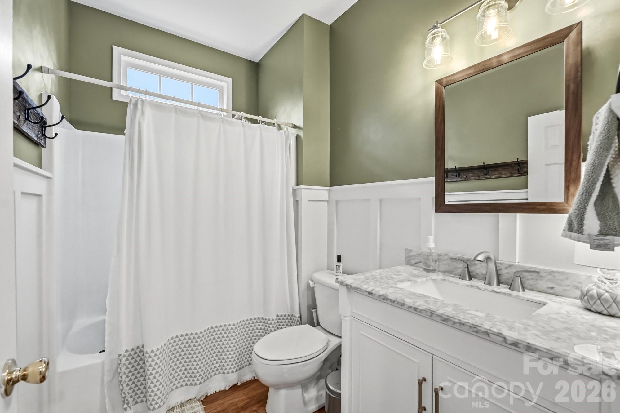 12609 Kemerton Lane Property Photo 16