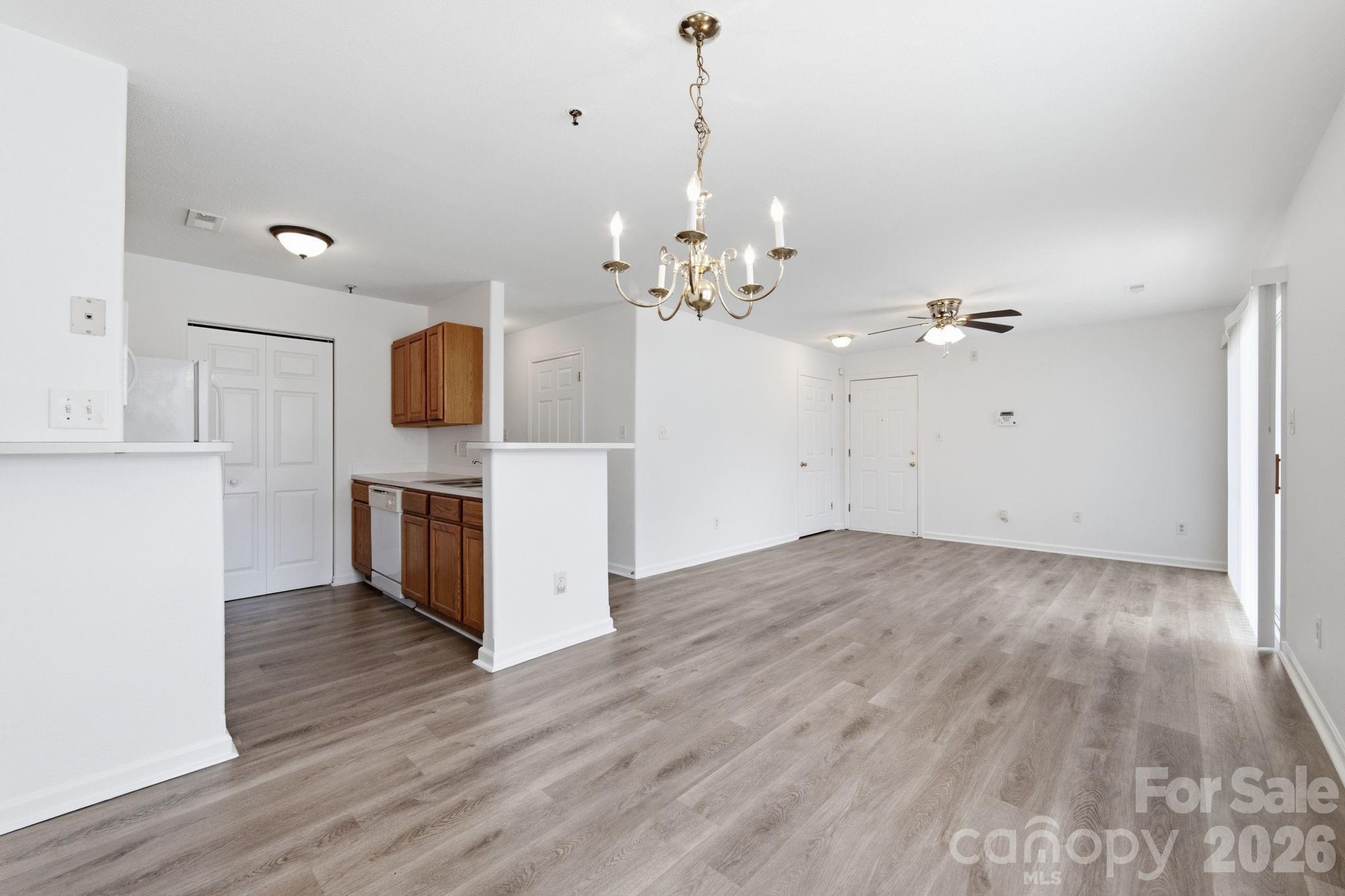 3965 Mohawk Court Property Photo 6