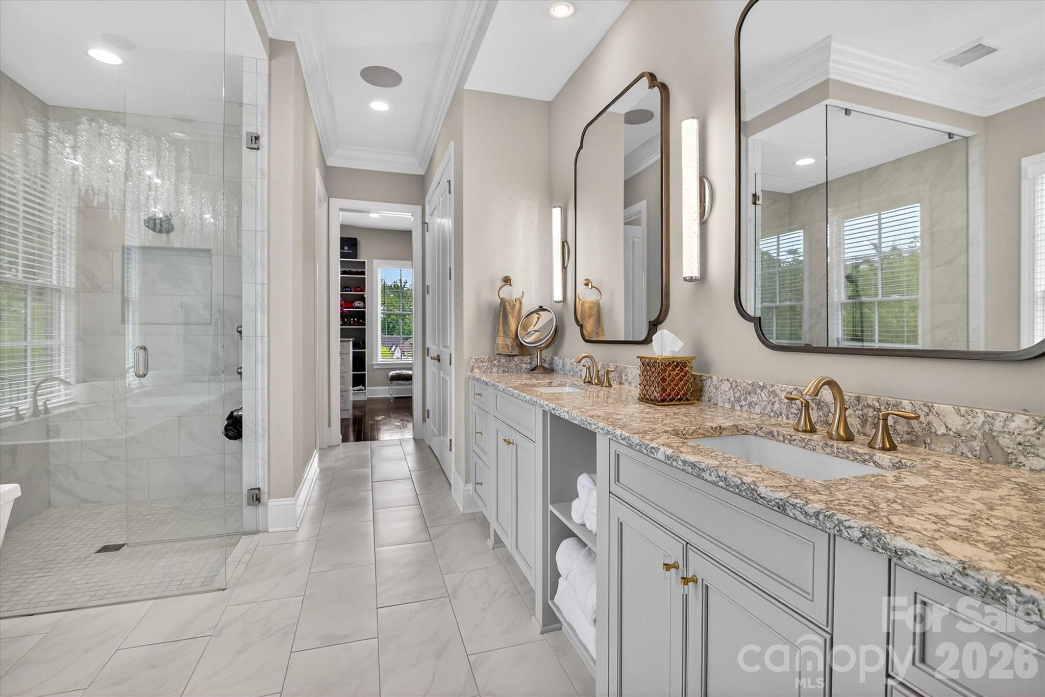 1115 Shelton Oaks Court Property Photo 7