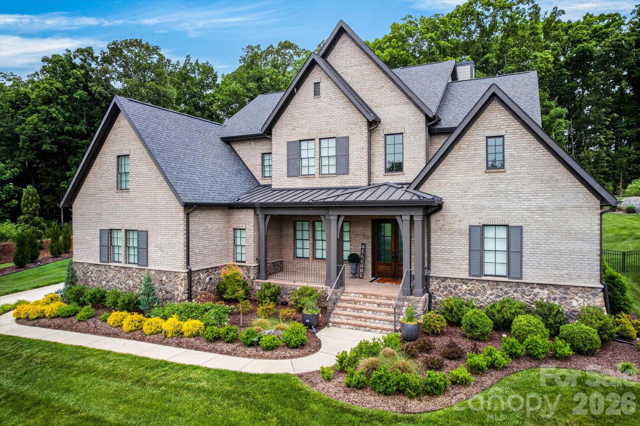 1115 Shelton Oaks Court Property Photo 11