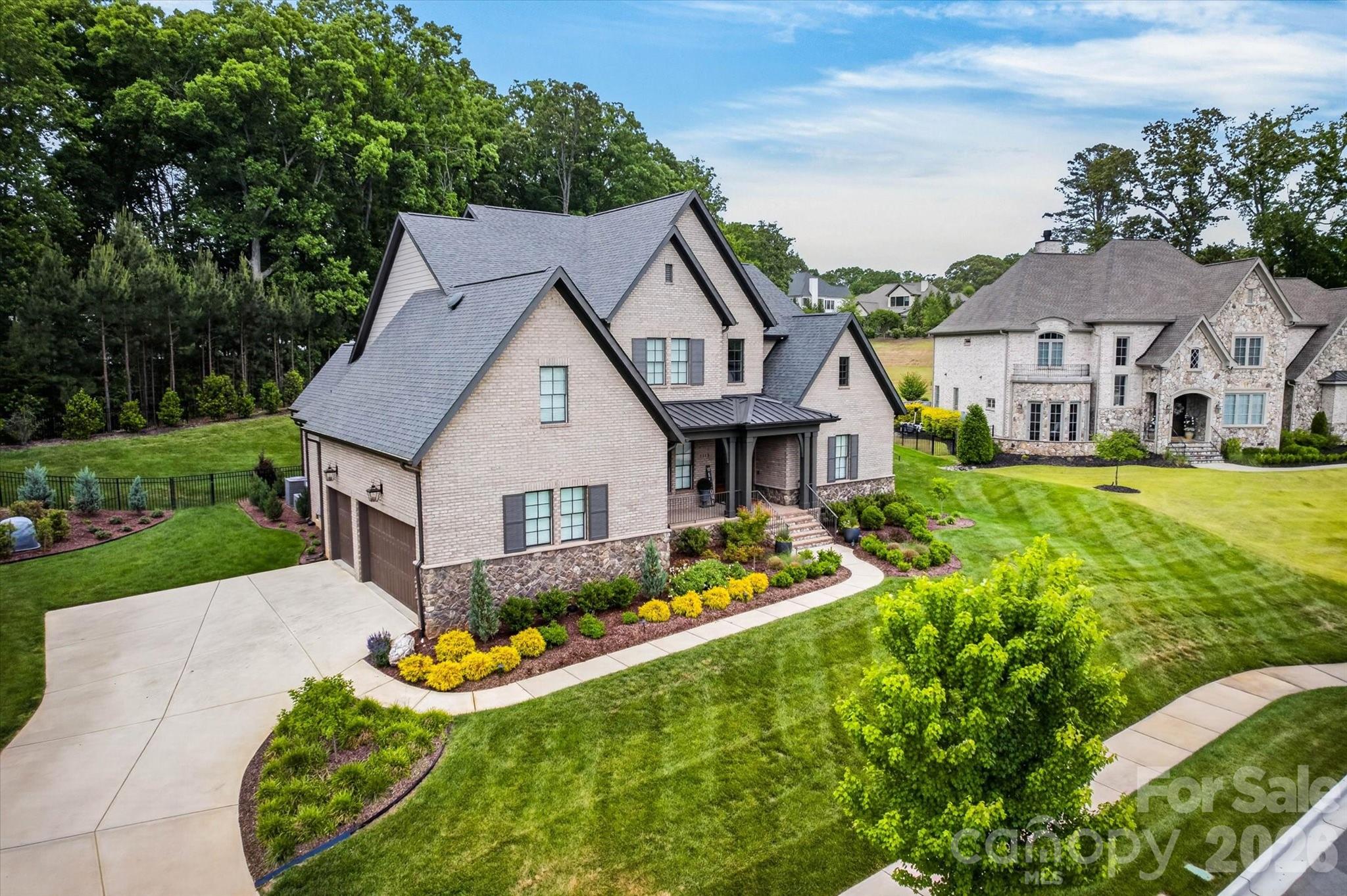 1115 Shelton Oaks Court Property Photo 12