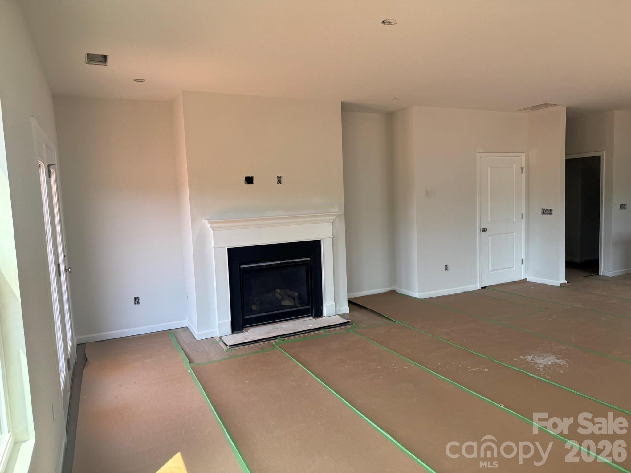 4013 Juno Drive Property Photo 8