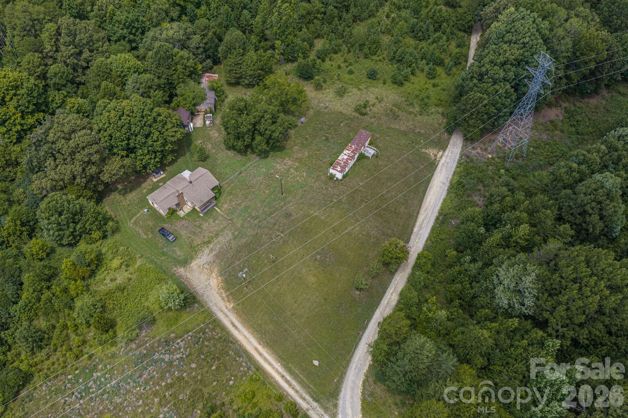 189 Campbell Lane Property Photo 4