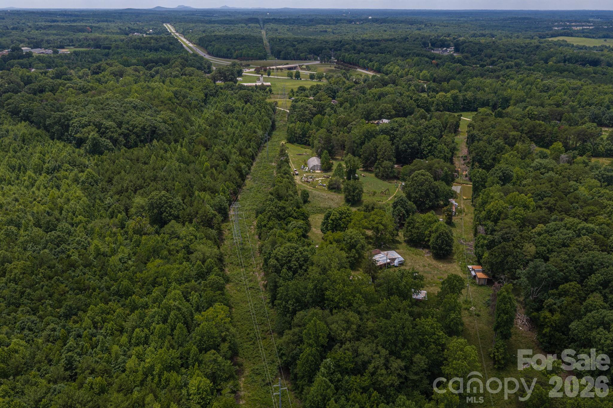 189 Campbell Lane Property Photo 9