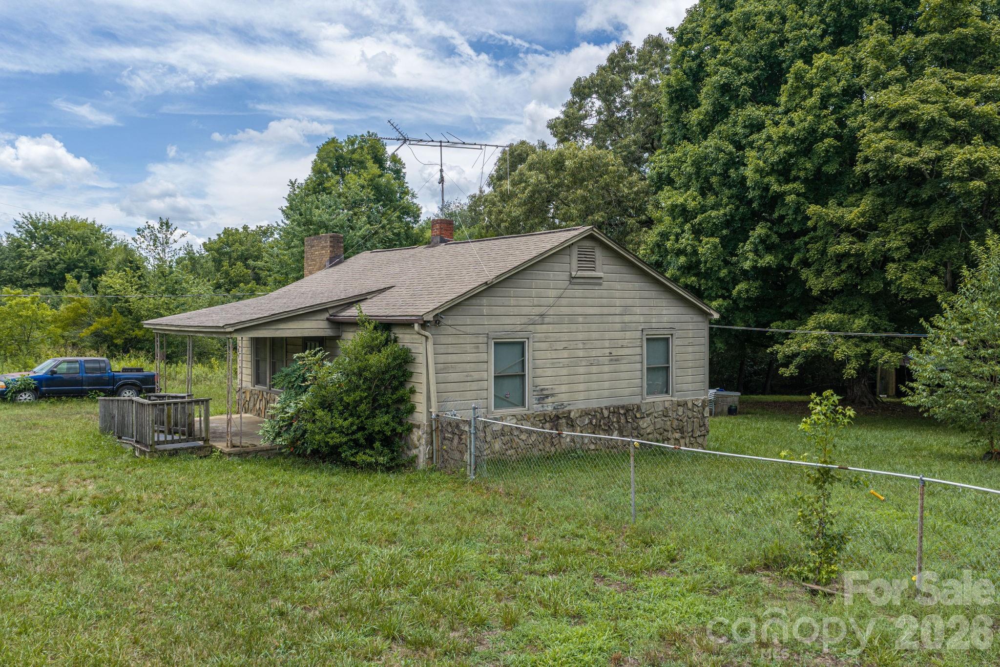 189 Campbell Lane Property Photo 19