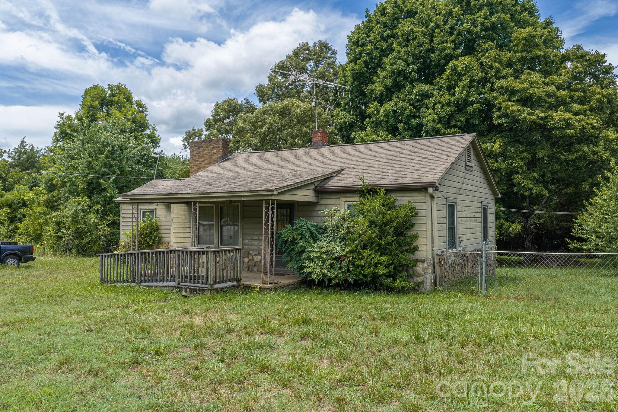 189 Campbell Lane Property Photo 23