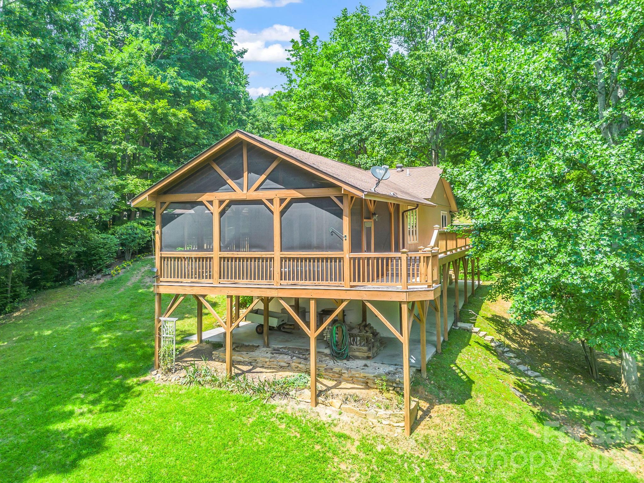 12 Chippewa Trail Property Photo 6