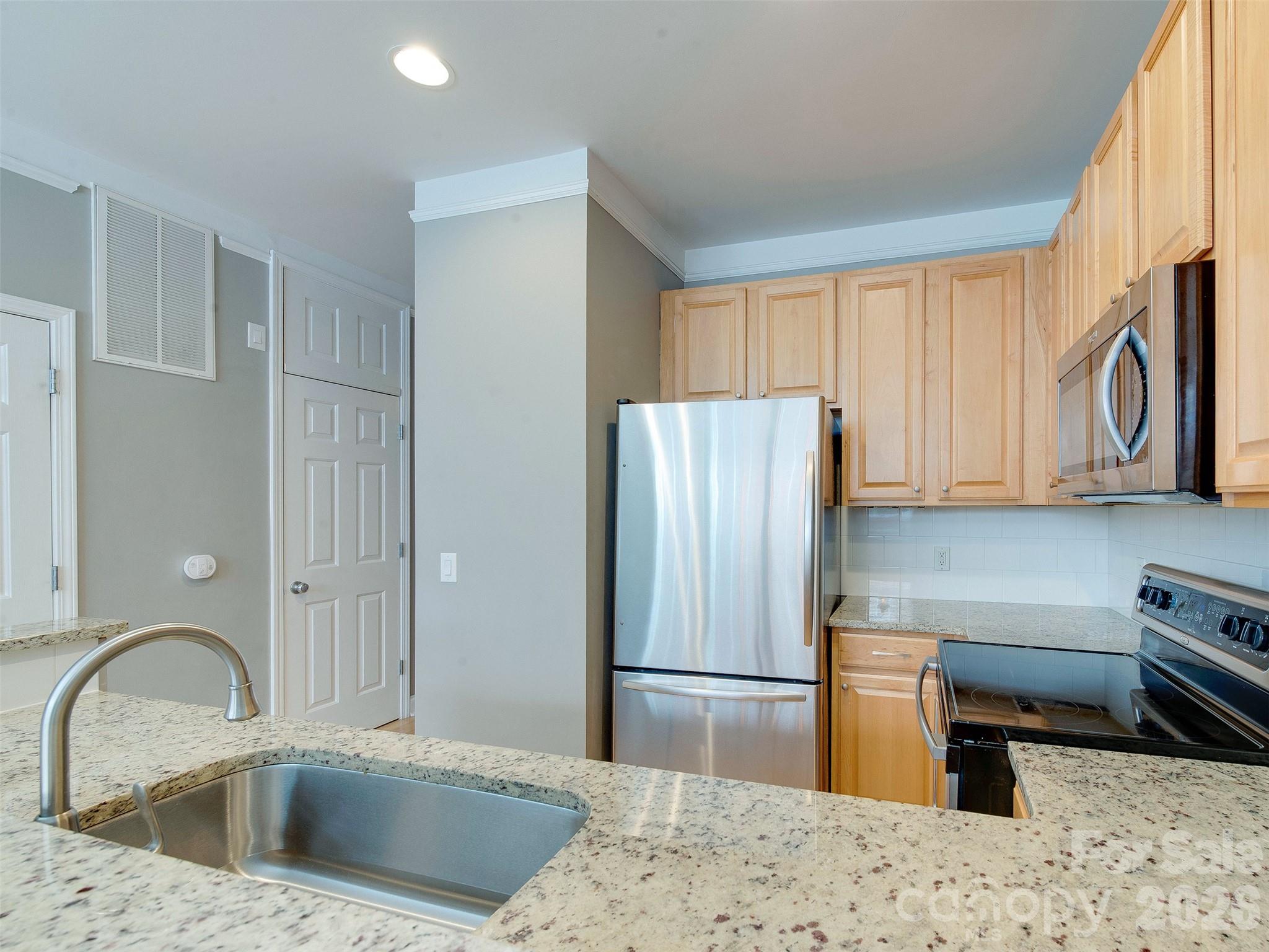 400 Clarice Avenue 175 Property Photo 16