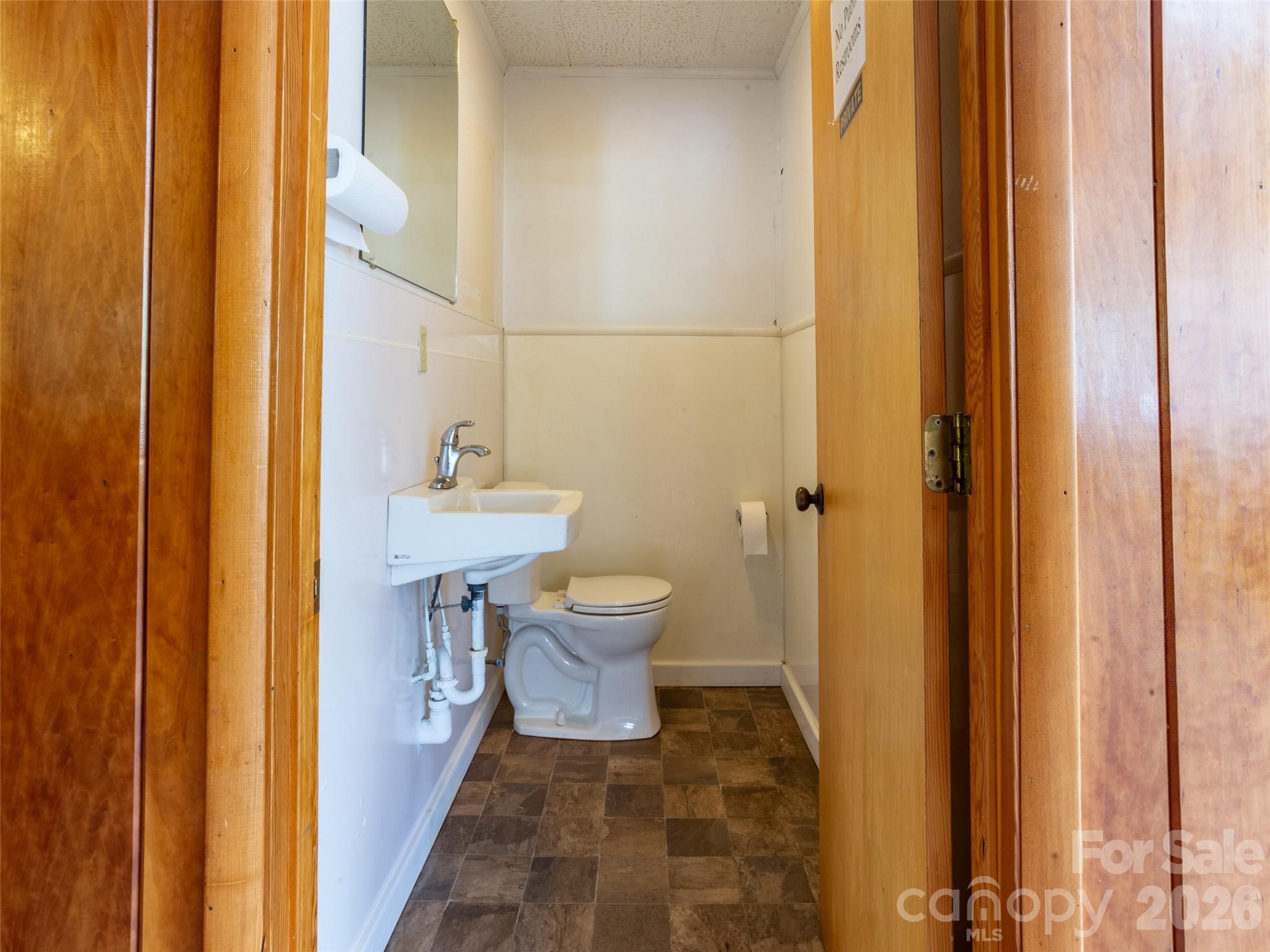 395 Crimson Laurel Way Property Photo 12