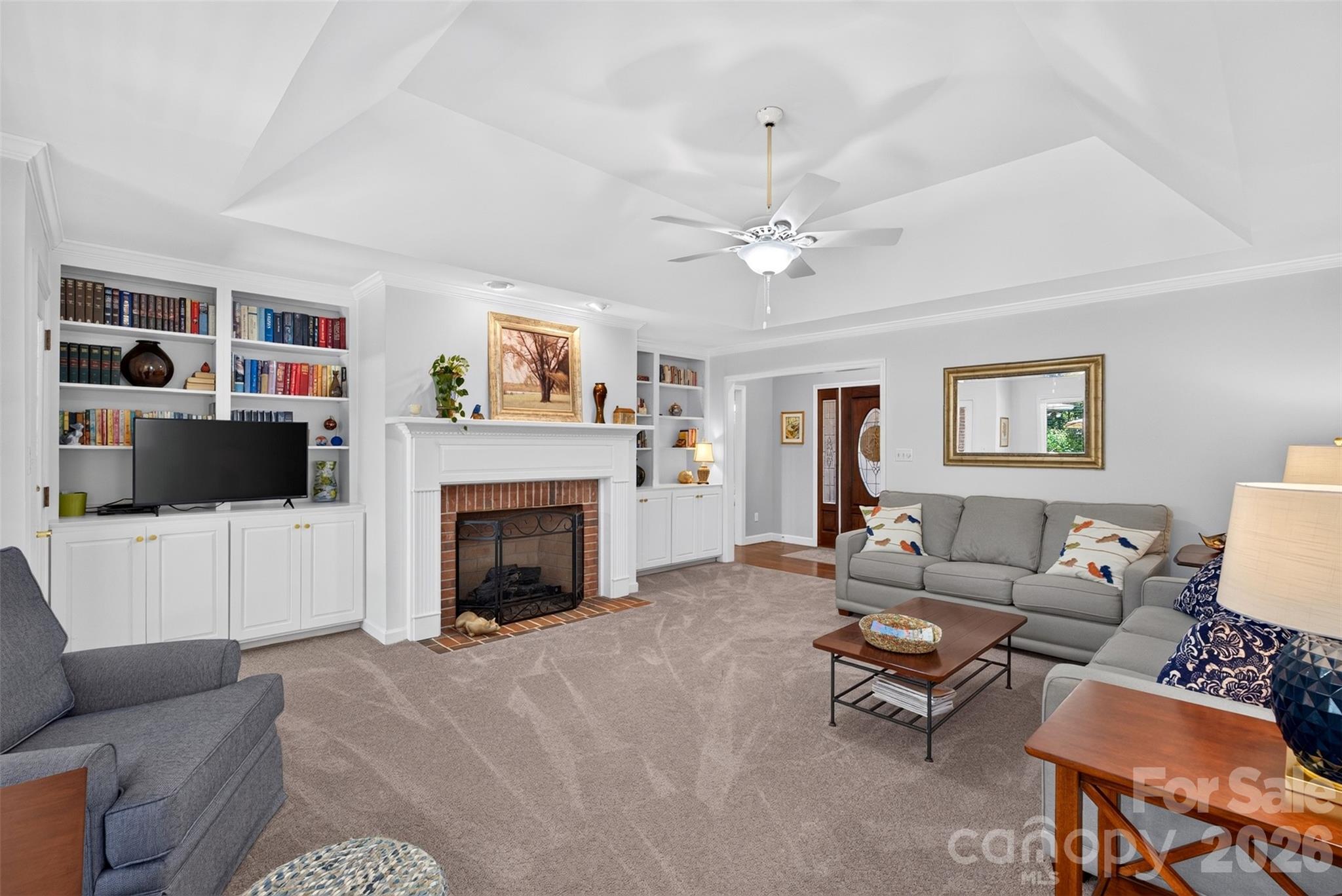 216 Muirfield Drive Property Photo 4