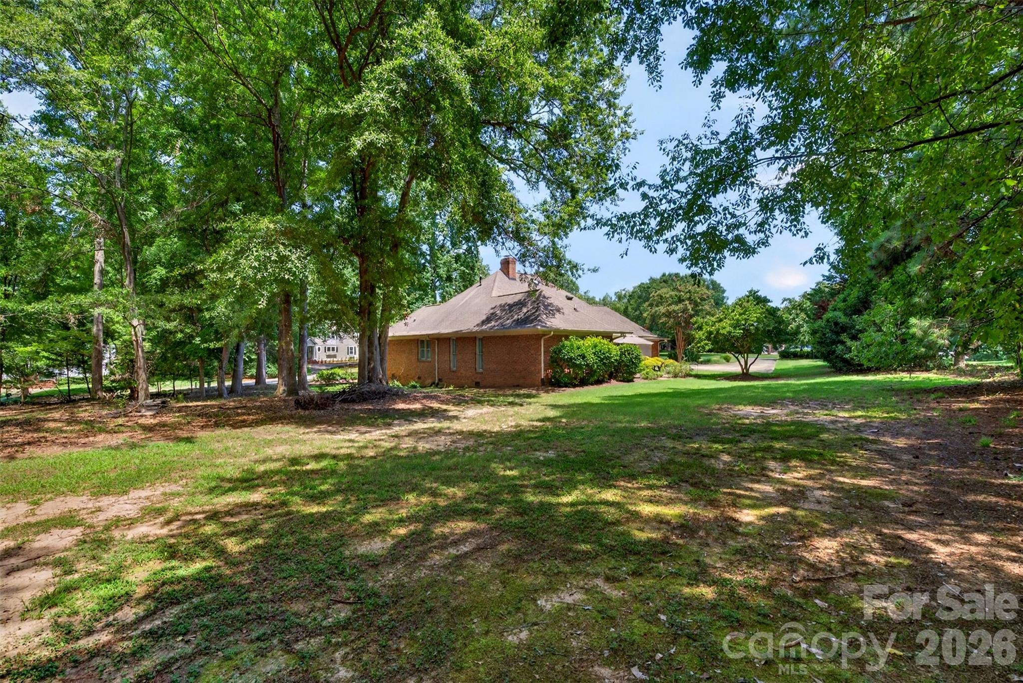 216 Muirfield Drive Property Photo 36