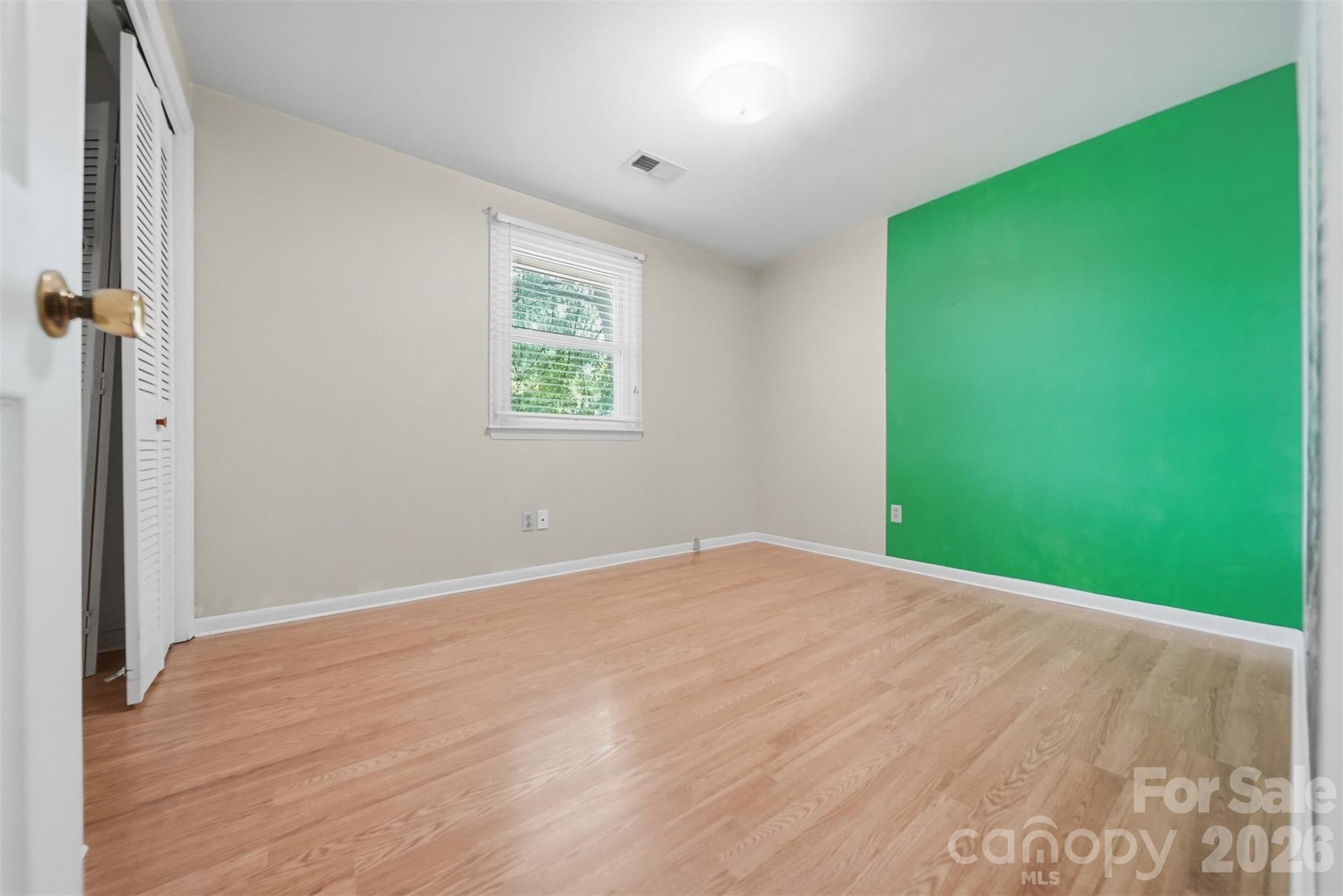 3233 26th Street Property Photo 22