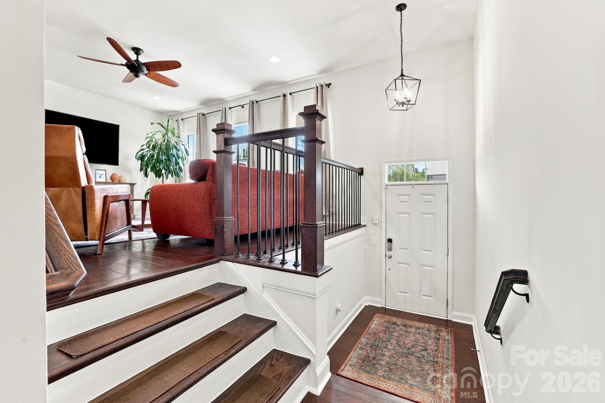 400 Belton Street Property Photo 4