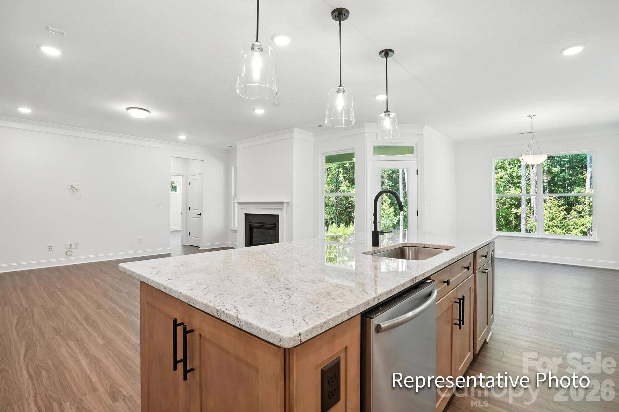 5083 Mclaughlin Loop Property Photo 8