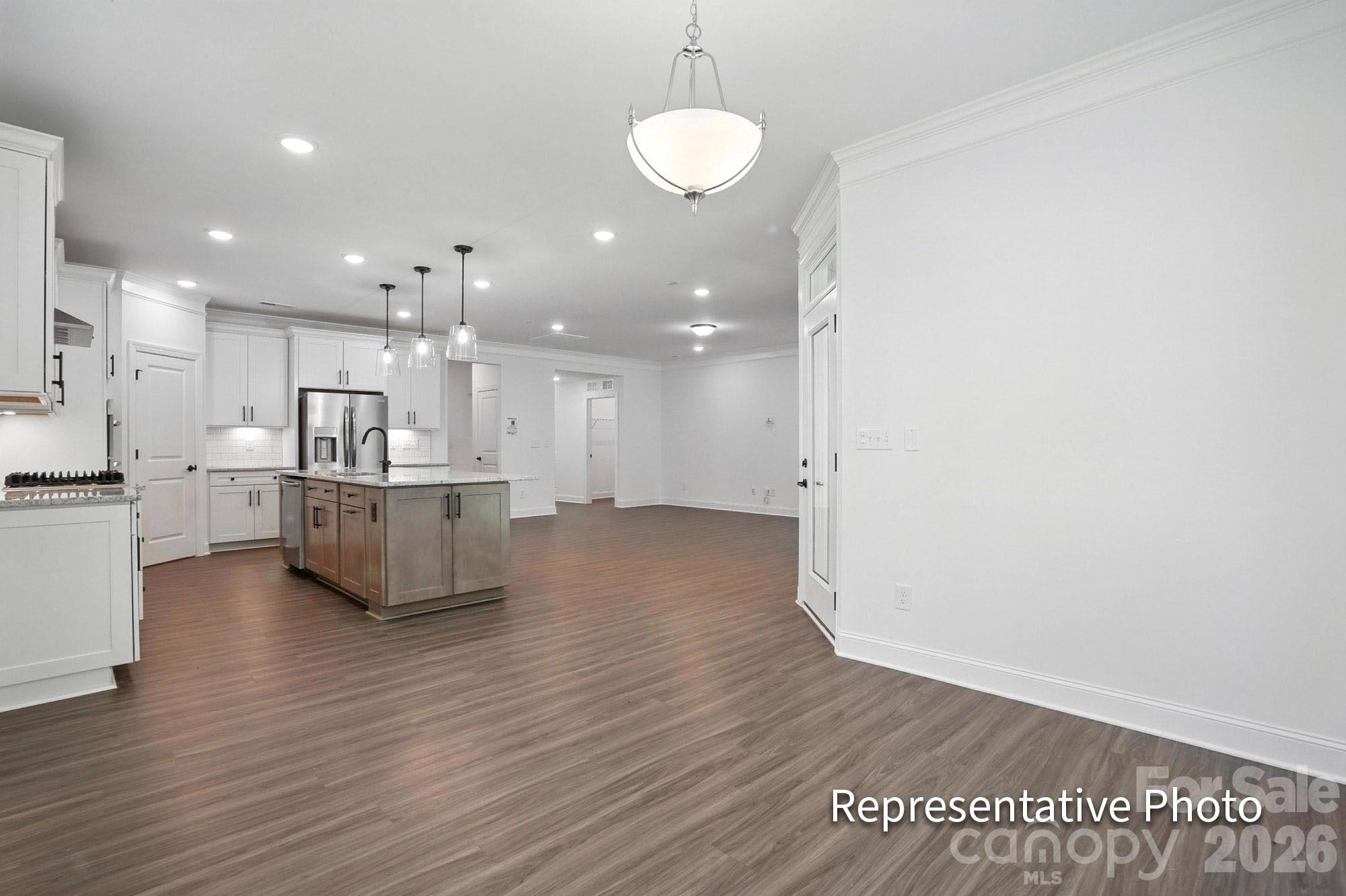 5083 Mclaughlin Loop Property Photo 12