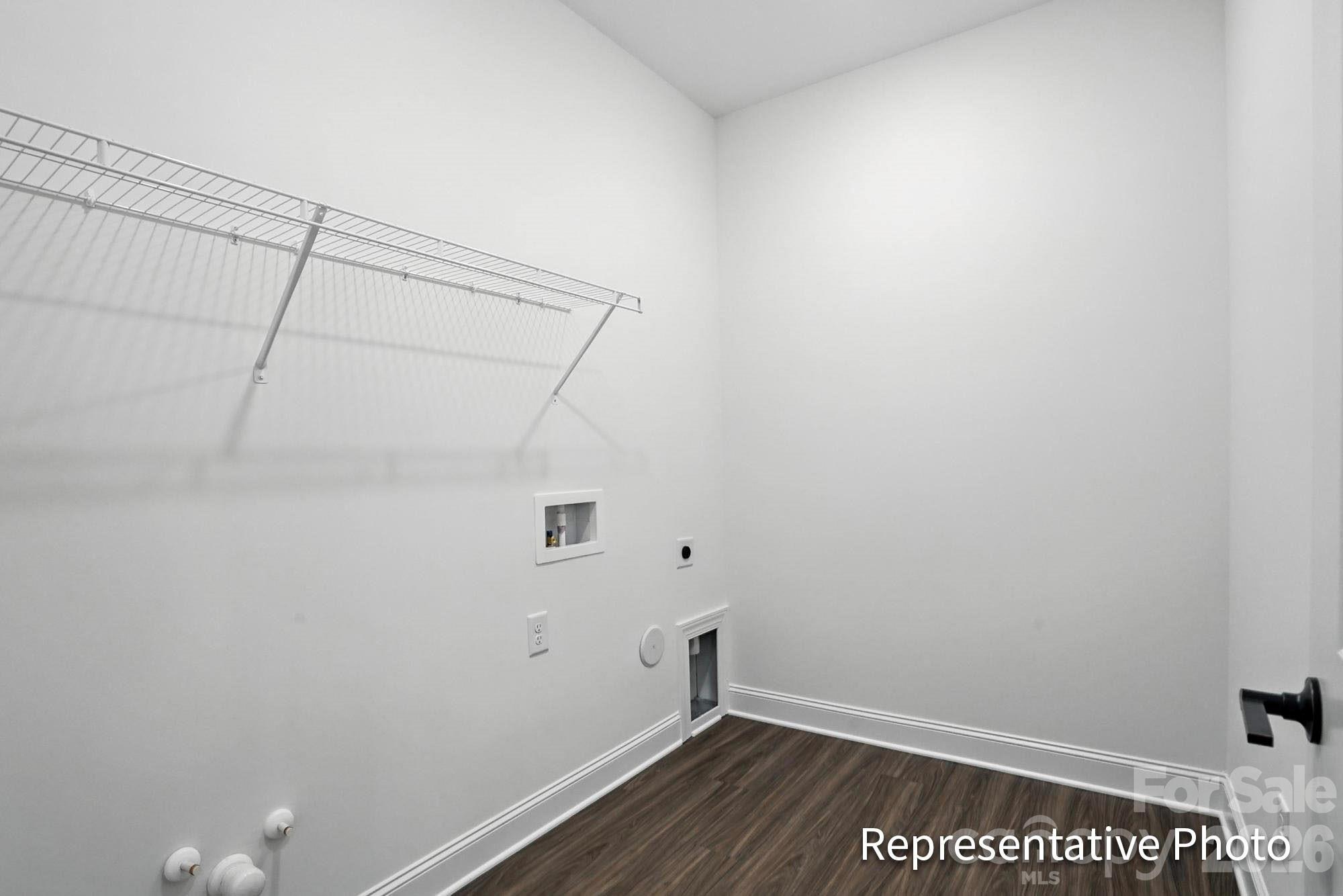 5083 Mclaughlin Loop Property Photo 18
