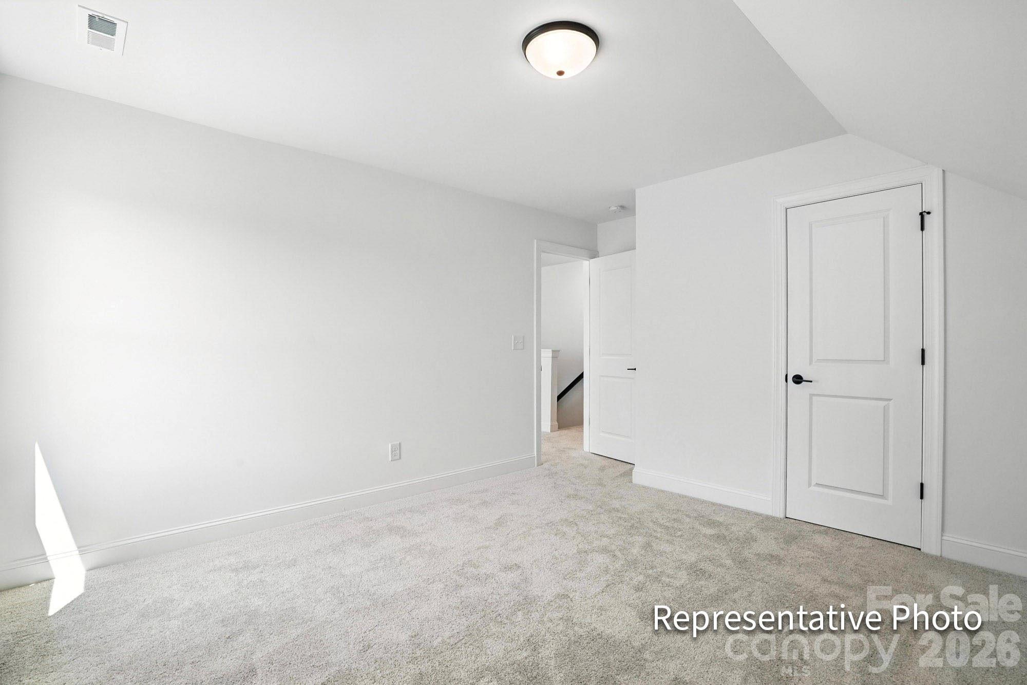 5083 Mclaughlin Loop Property Photo 28