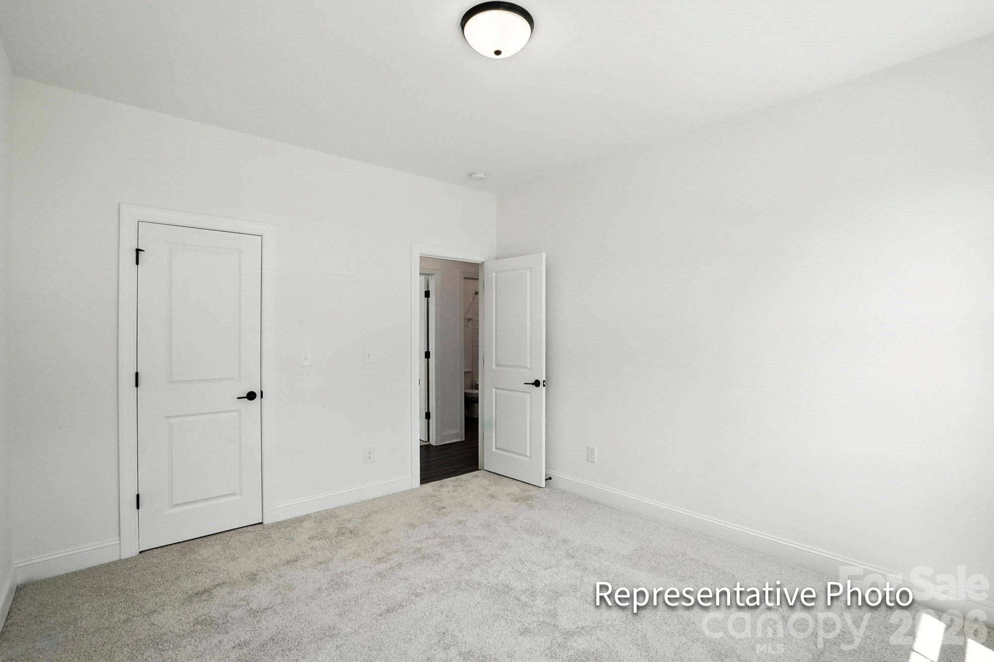 5083 Mclaughlin Loop Property Photo 30